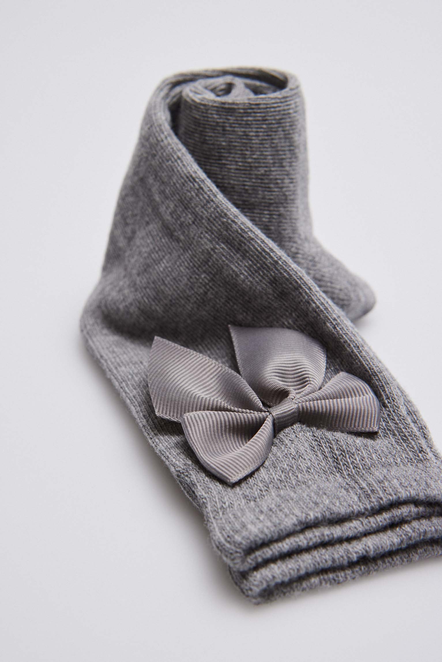 02820 2 calcetin largo lazo - Gris