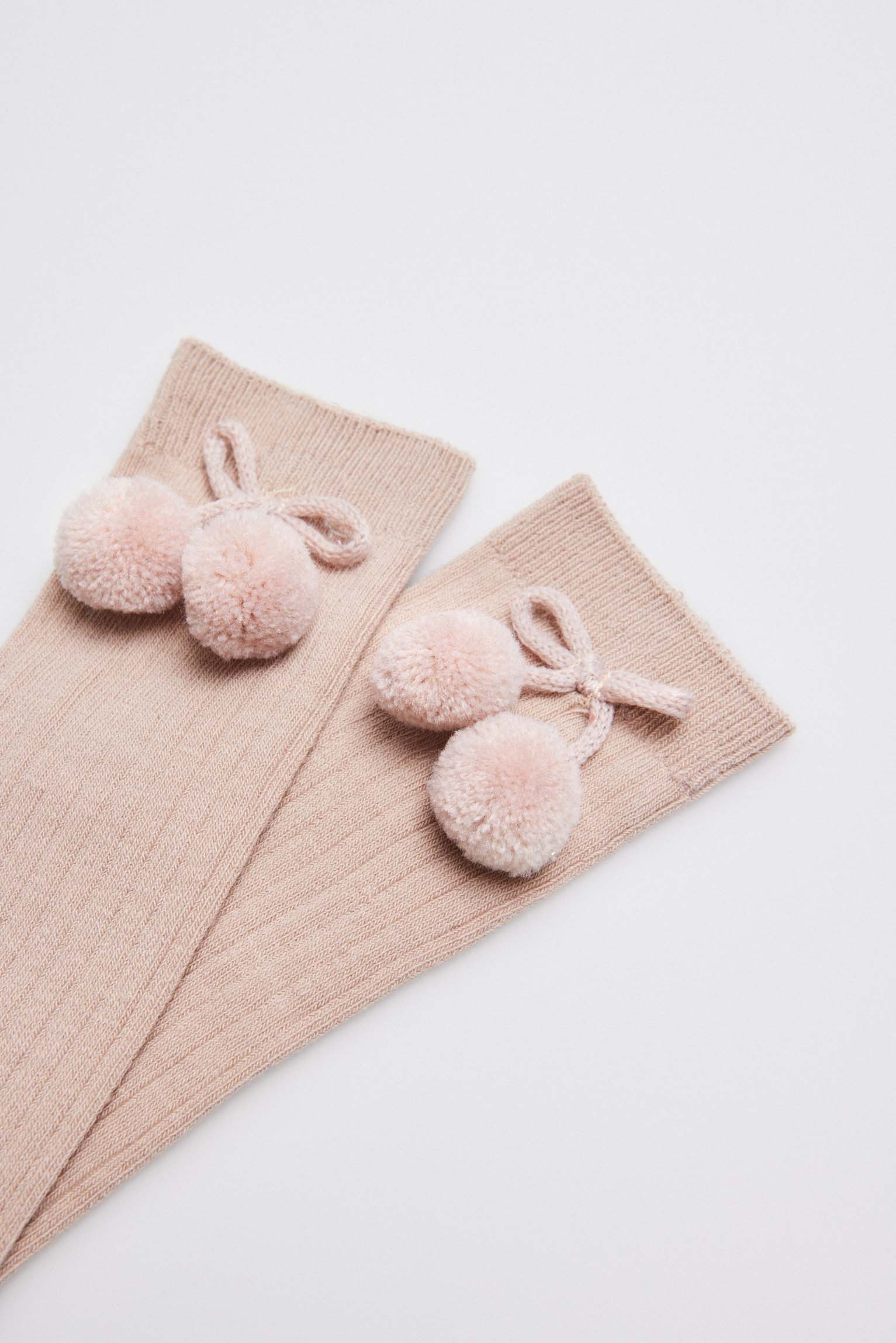 02833 2 calcetin infantil largo - Beige