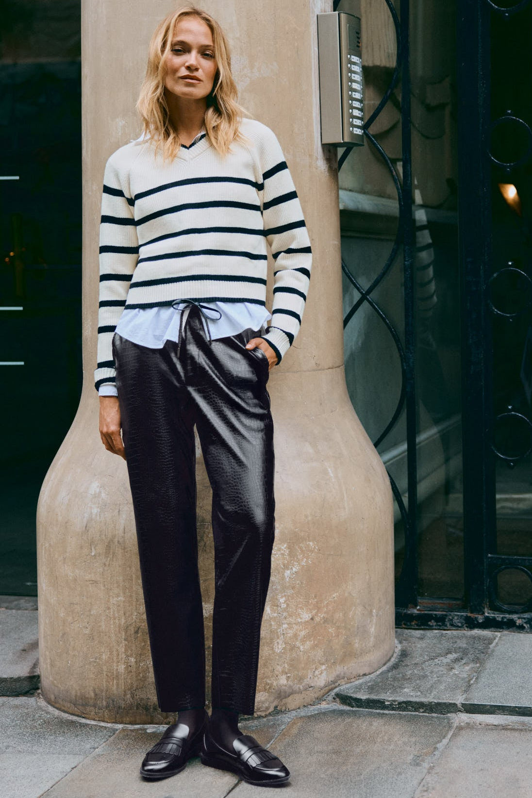 Pantaloni de vita alta efecto piel nero