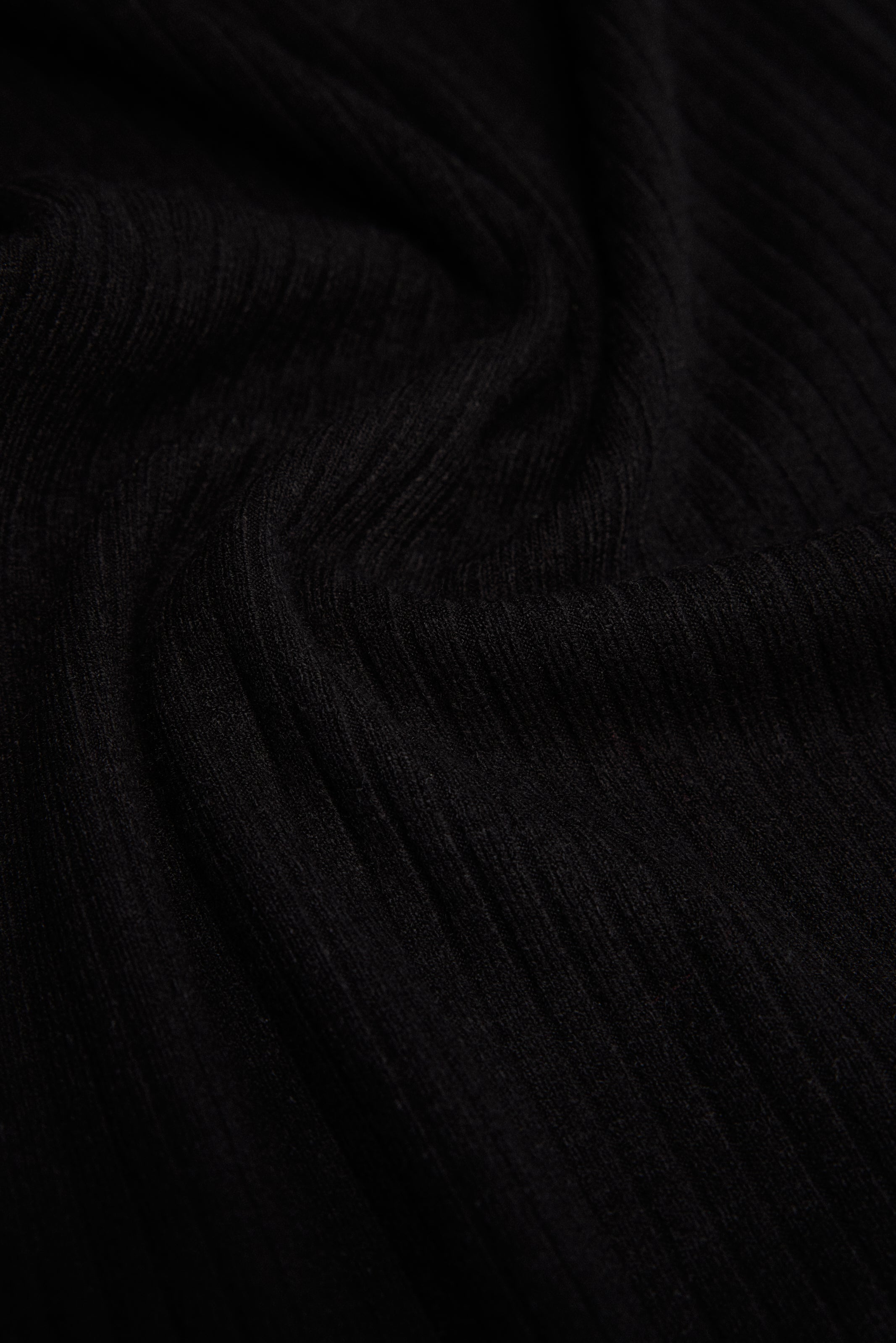 Abito lungo in maglia a coste nera