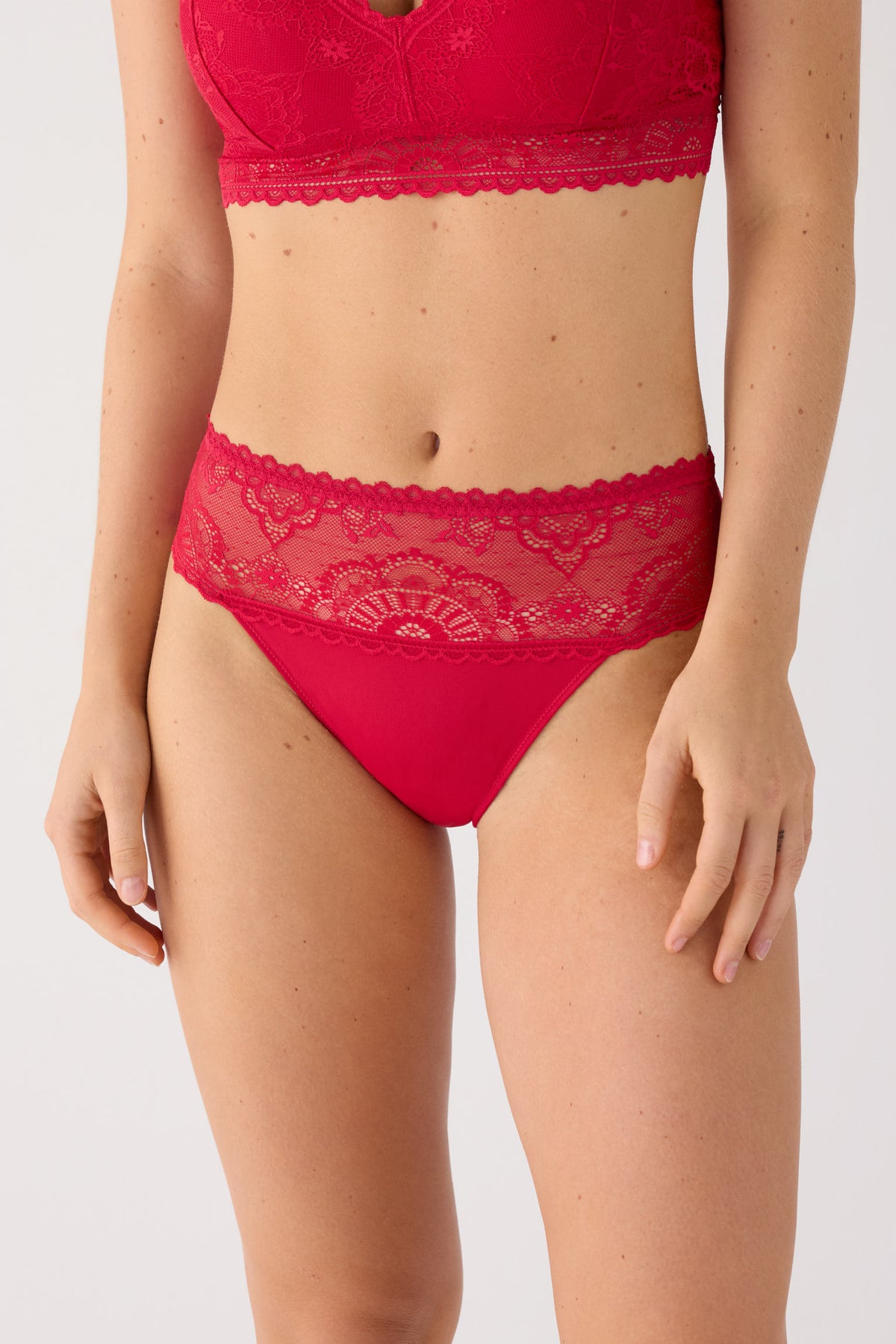 Slip midi pizzo rosso