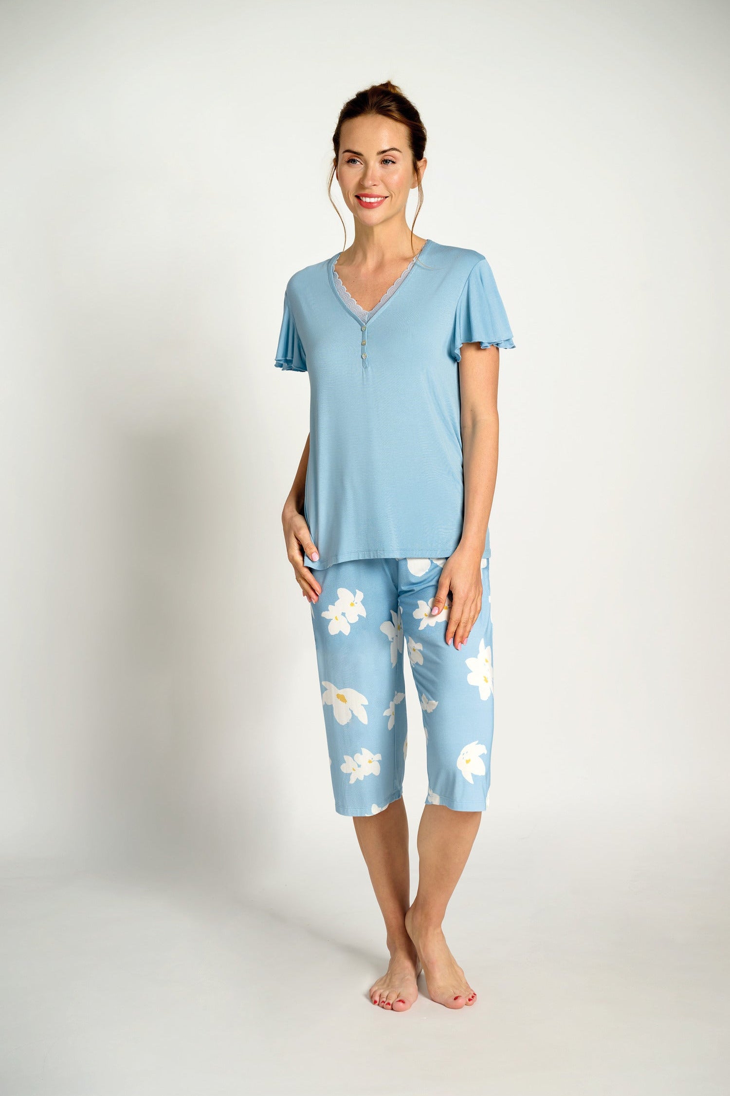 Pigiama Capri da donna con fiori blu | MUYDEMI