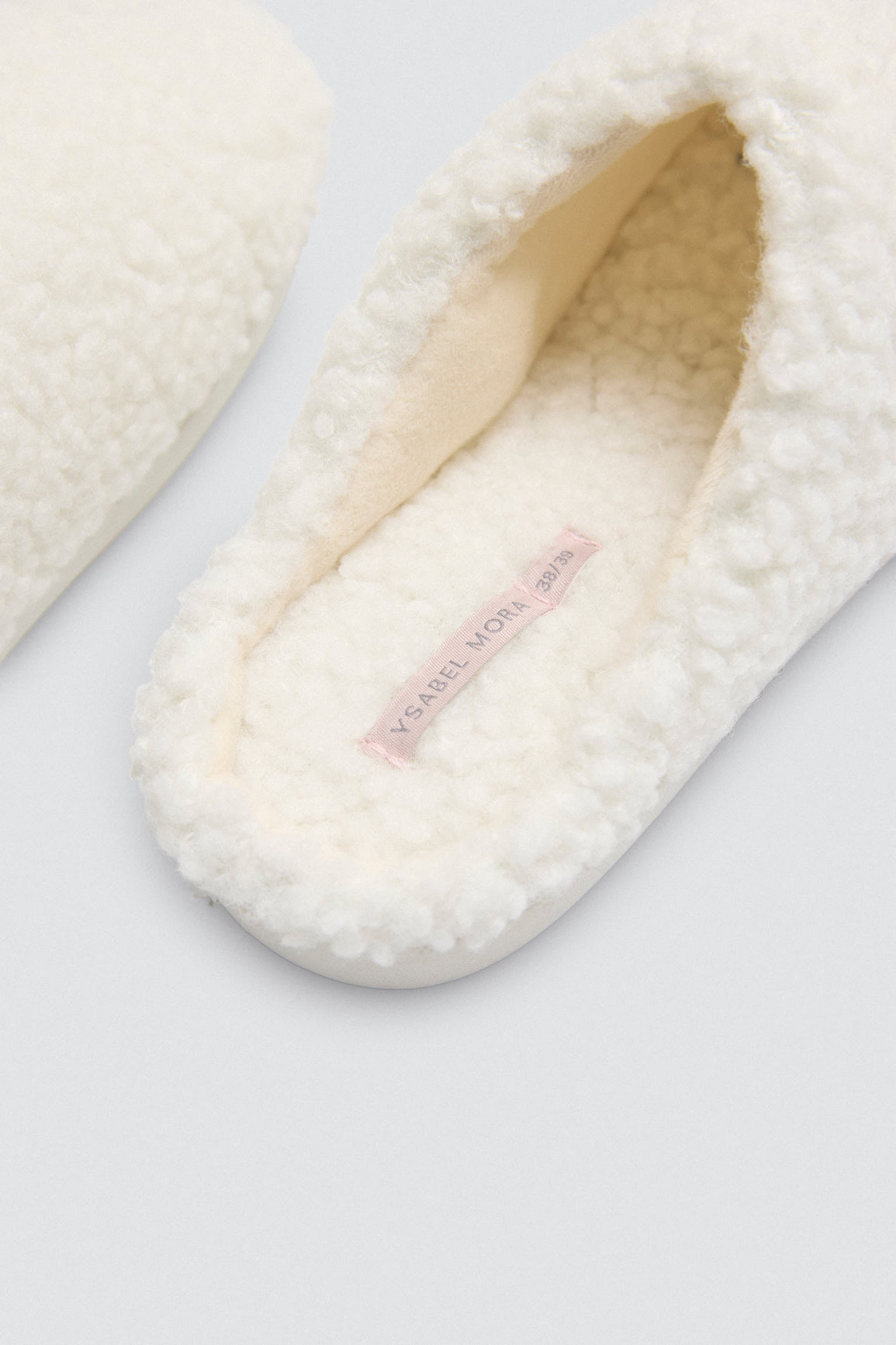 14158-4-zapatillas-de-casa-borreguito-blancas
