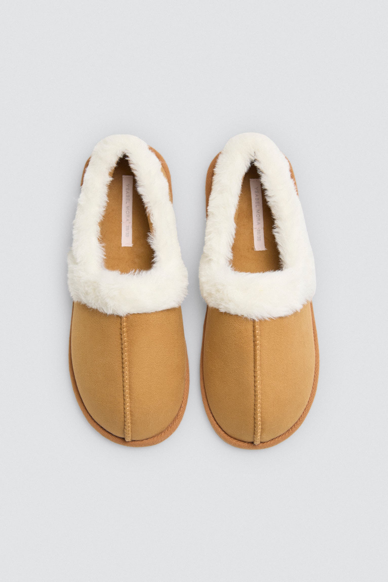 14163-3-zapatillas-de-casa-mujer-detalles-pelo-camel