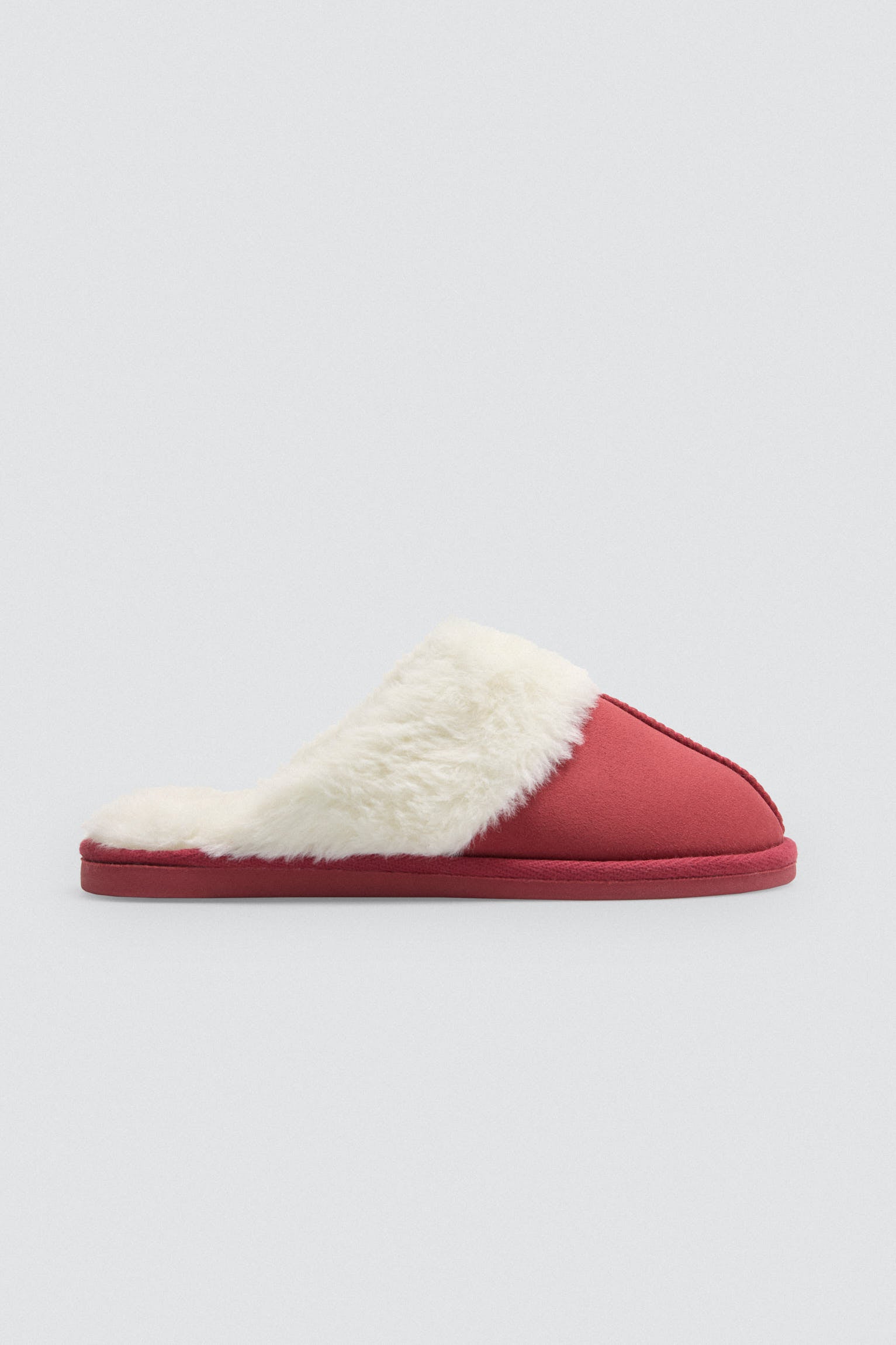 14174-1-zapatillas-de-casa-pelo-rojo