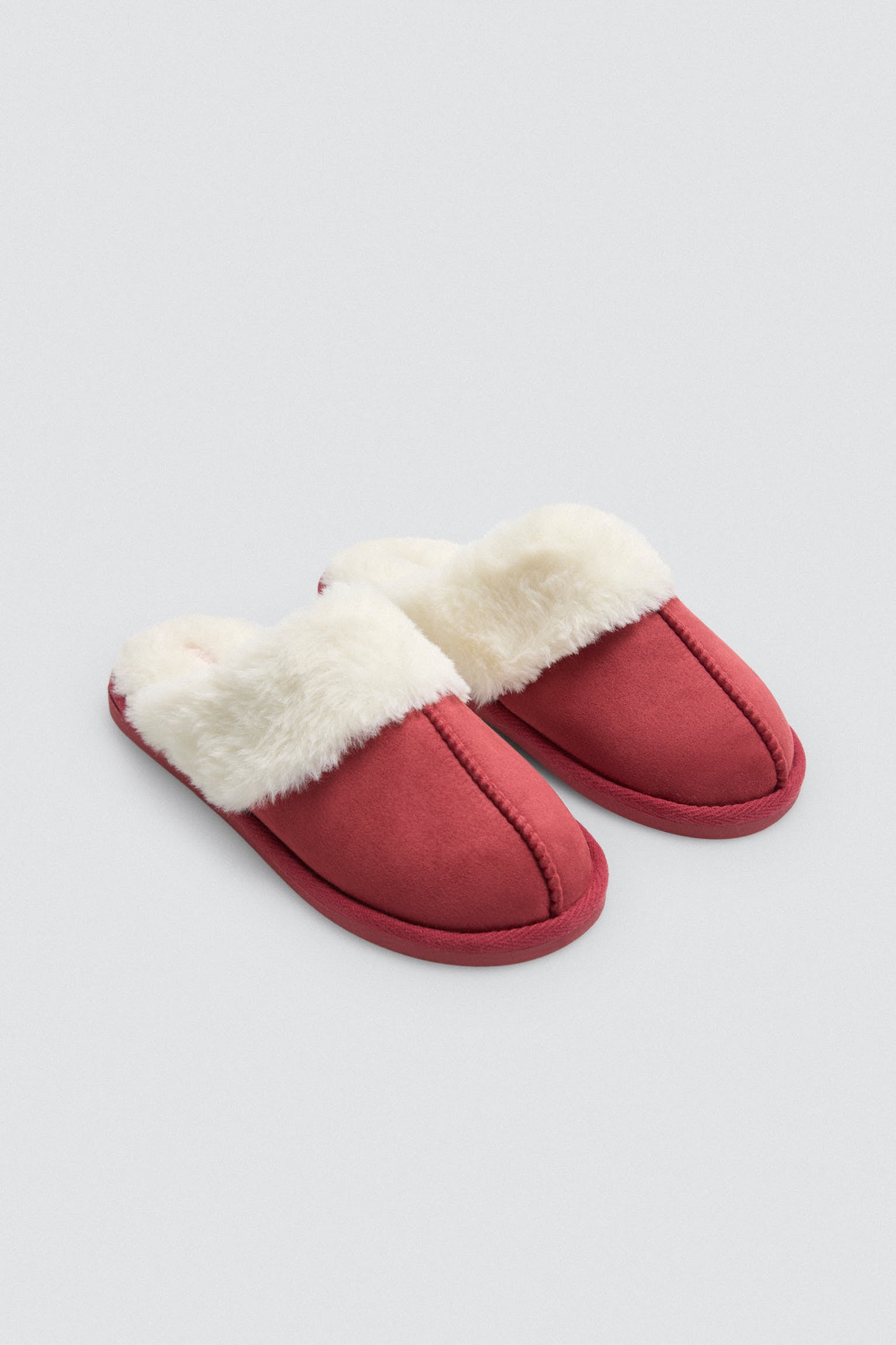 14174-2-zapatillas-de-casa-pelo-rojo