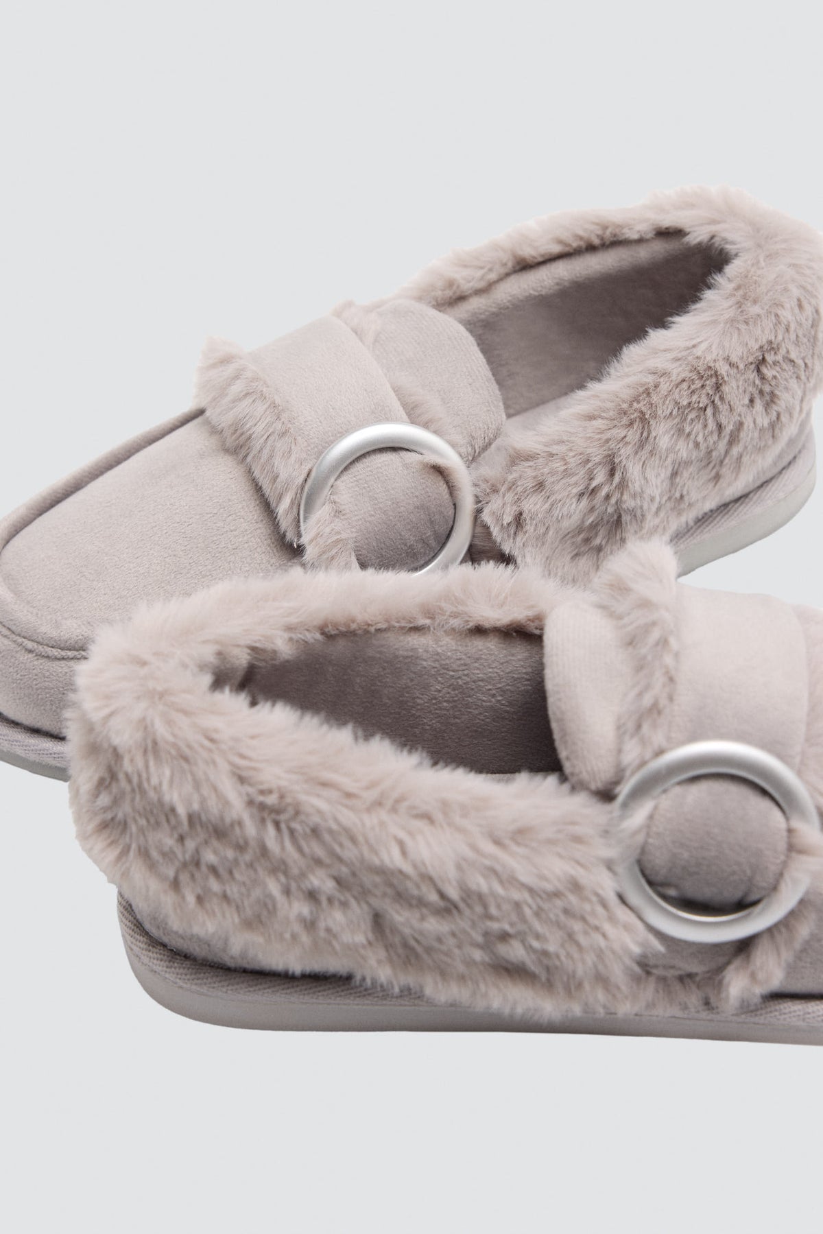 14188-ROSA-zapatillas-de-casa-mujer-con-ribete-de-pelo-rosas