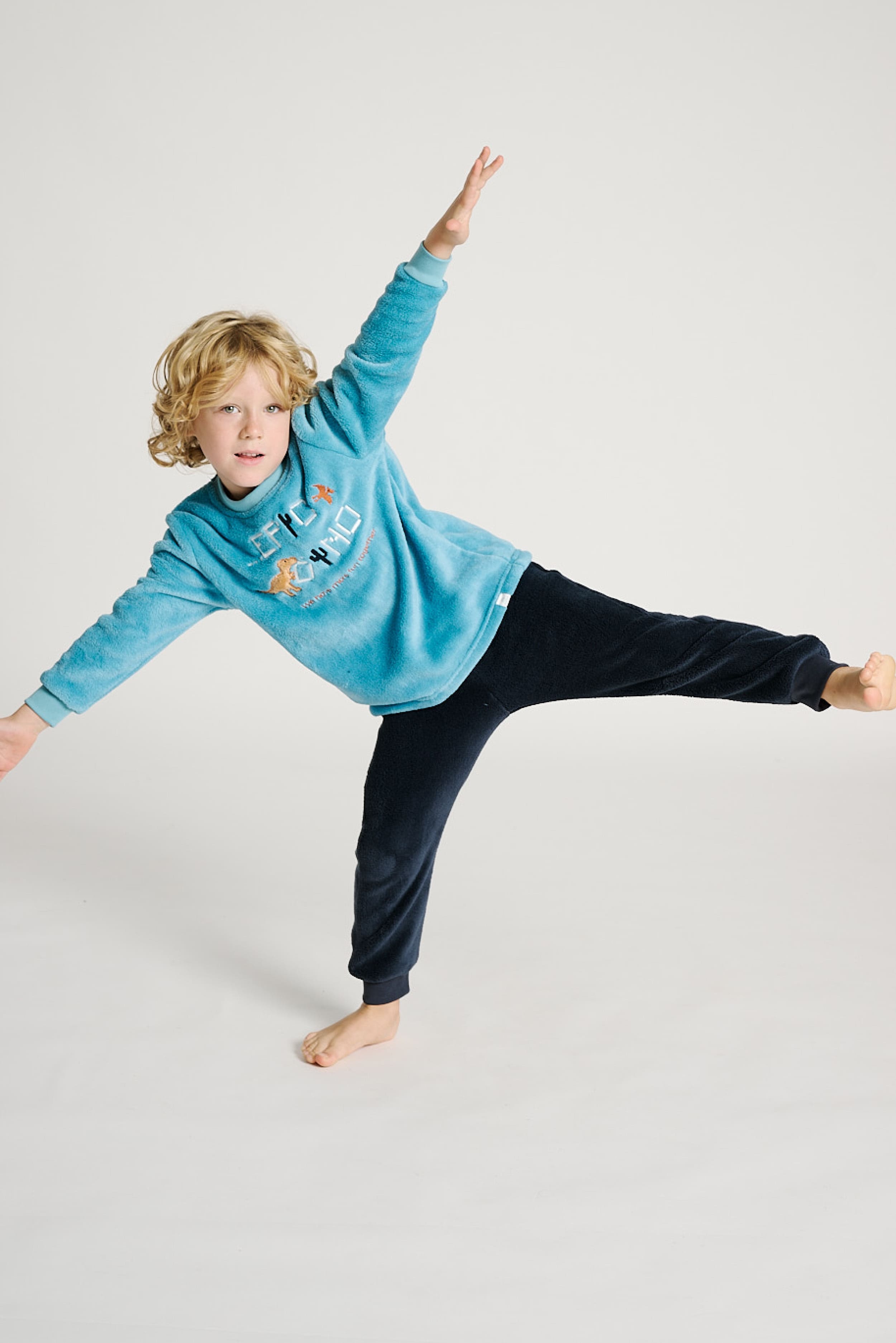 17011010-2-piijama-infantil-pelo-dinosaurios-azul