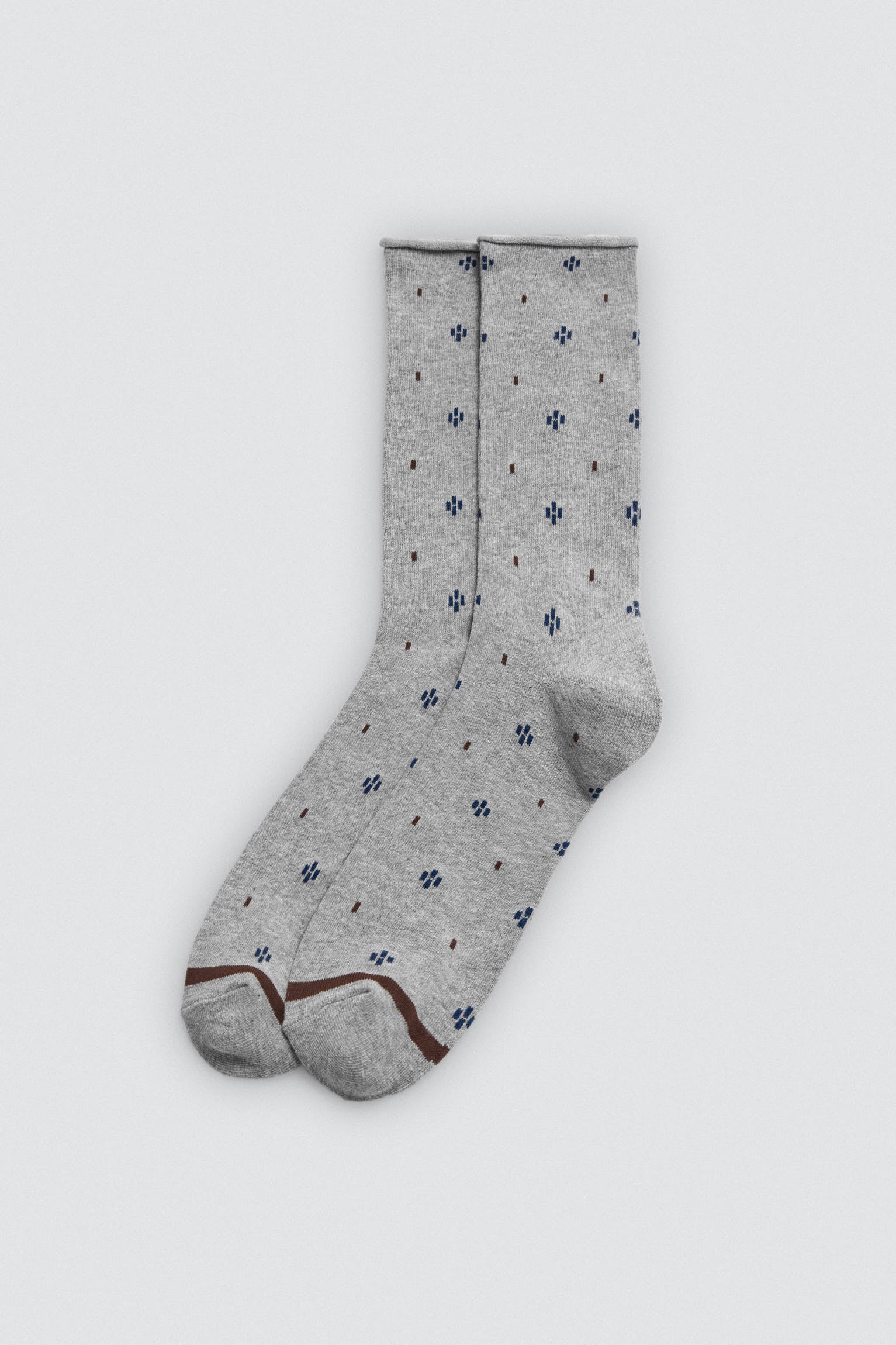 22947-2-pack-4-calcetines-altos-sin-puno-estampados