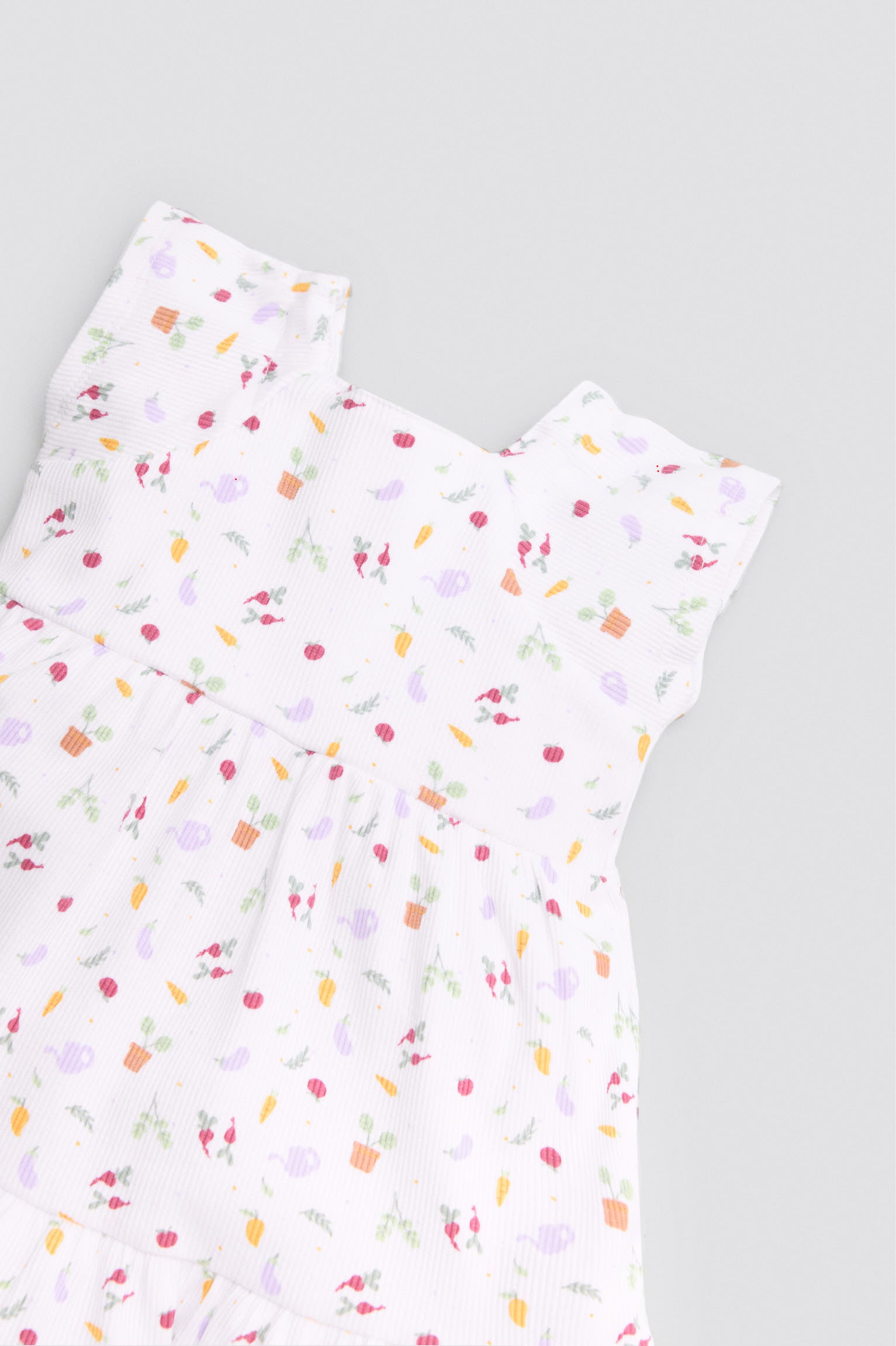 Vestido bebé sin mangas estampado verduras - Ysabel Mora