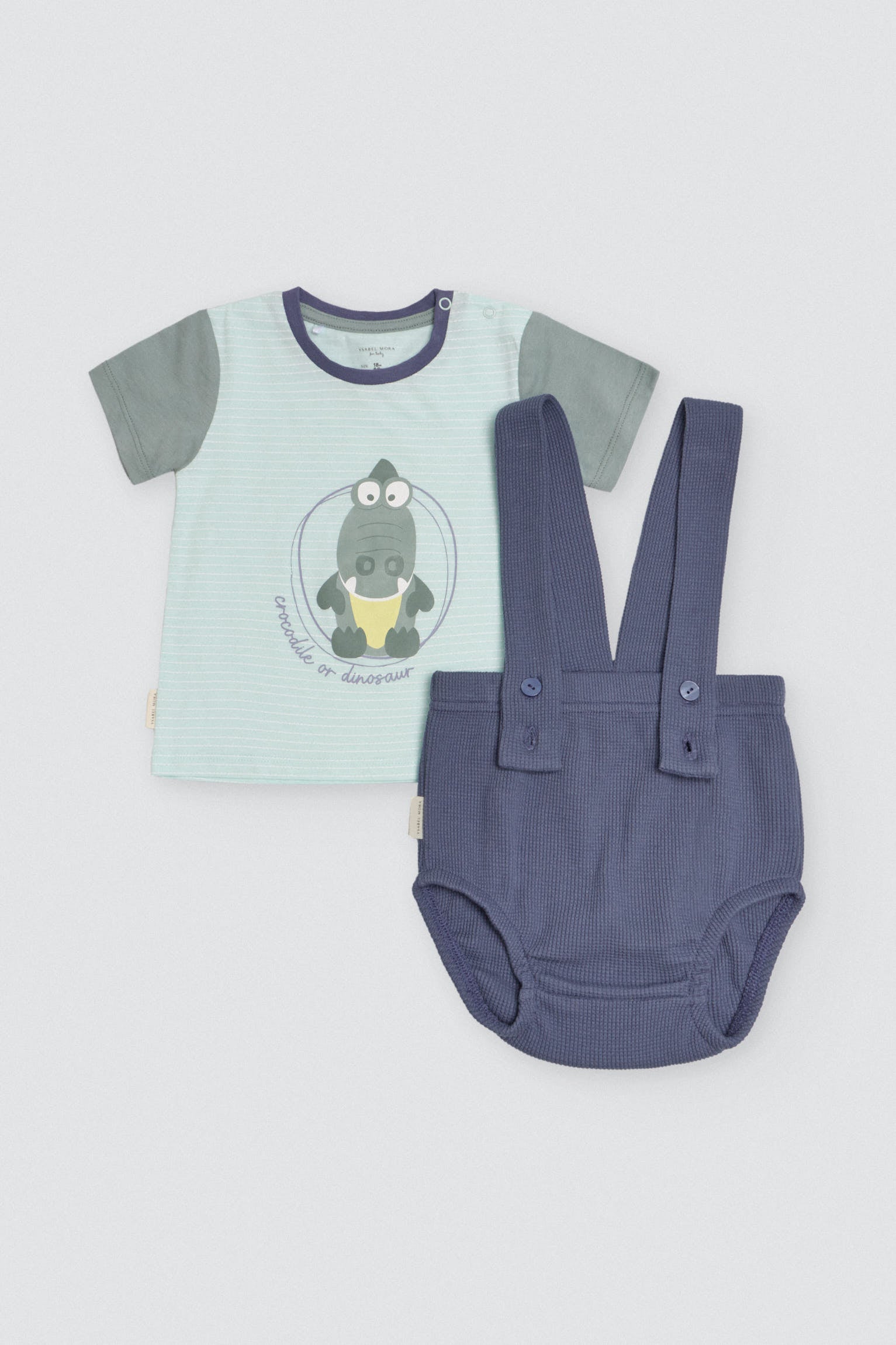 25576-1-conjunto-bebe-manga-corta-camiseta-peto-nino-ysabel-mora-verde