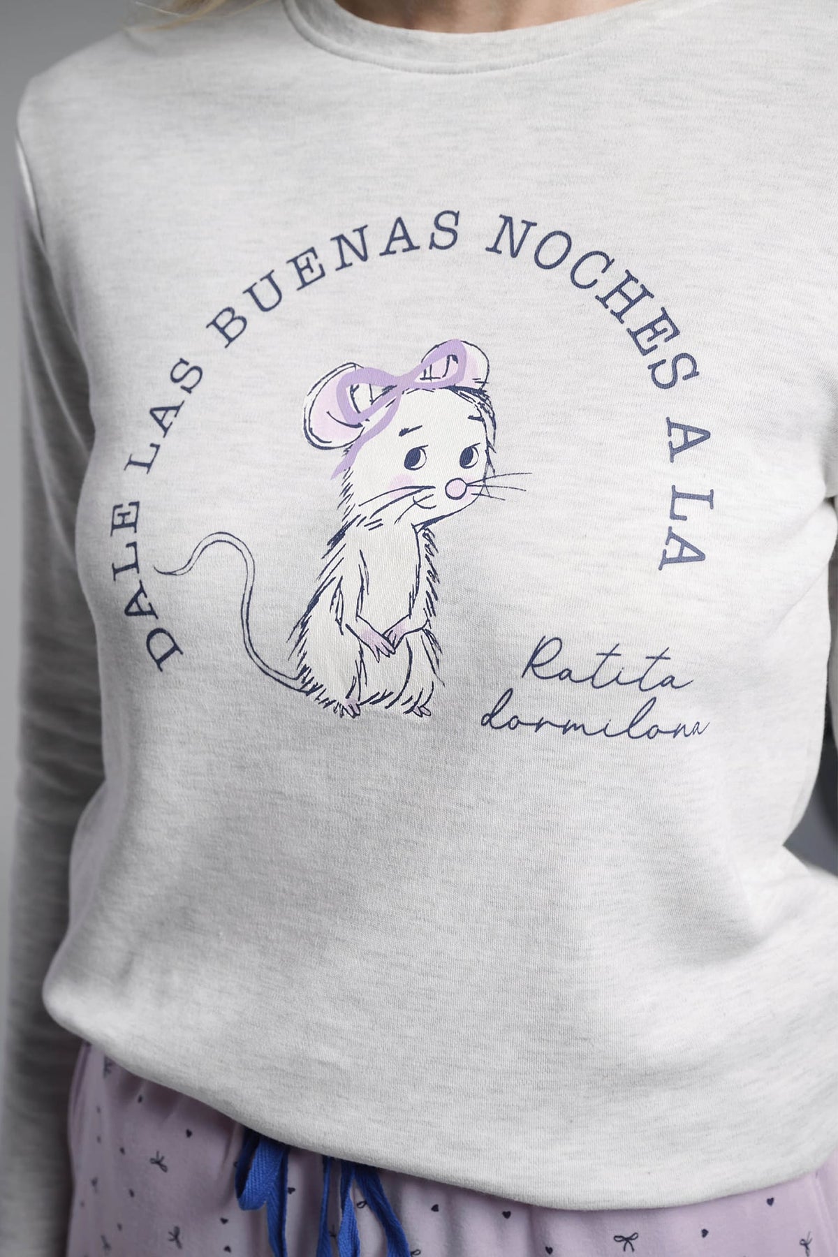 26227-pijama-largo-afelpado-mujer-estampado-dale-las-buenas-noches
