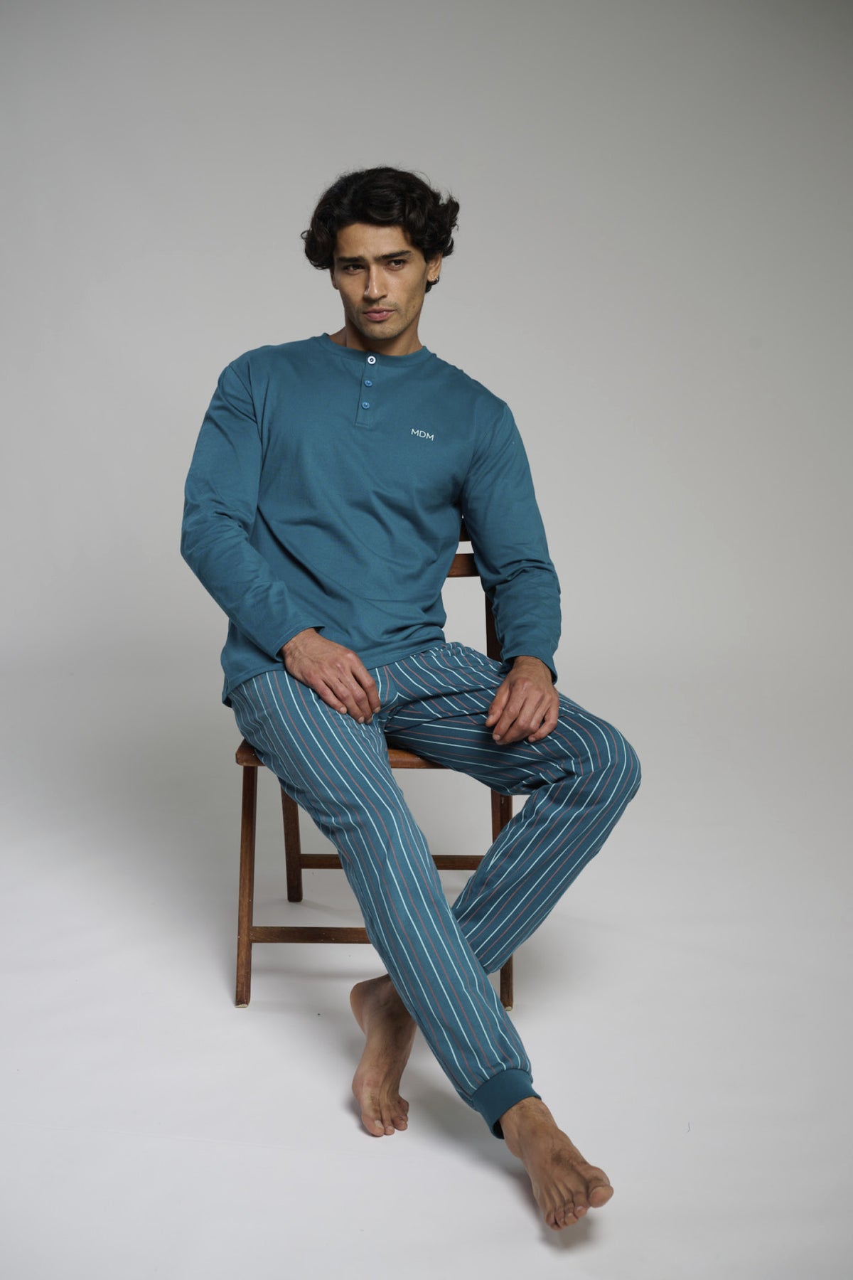 Pigiama lungo uomo cotone cuello panadero stampa righe