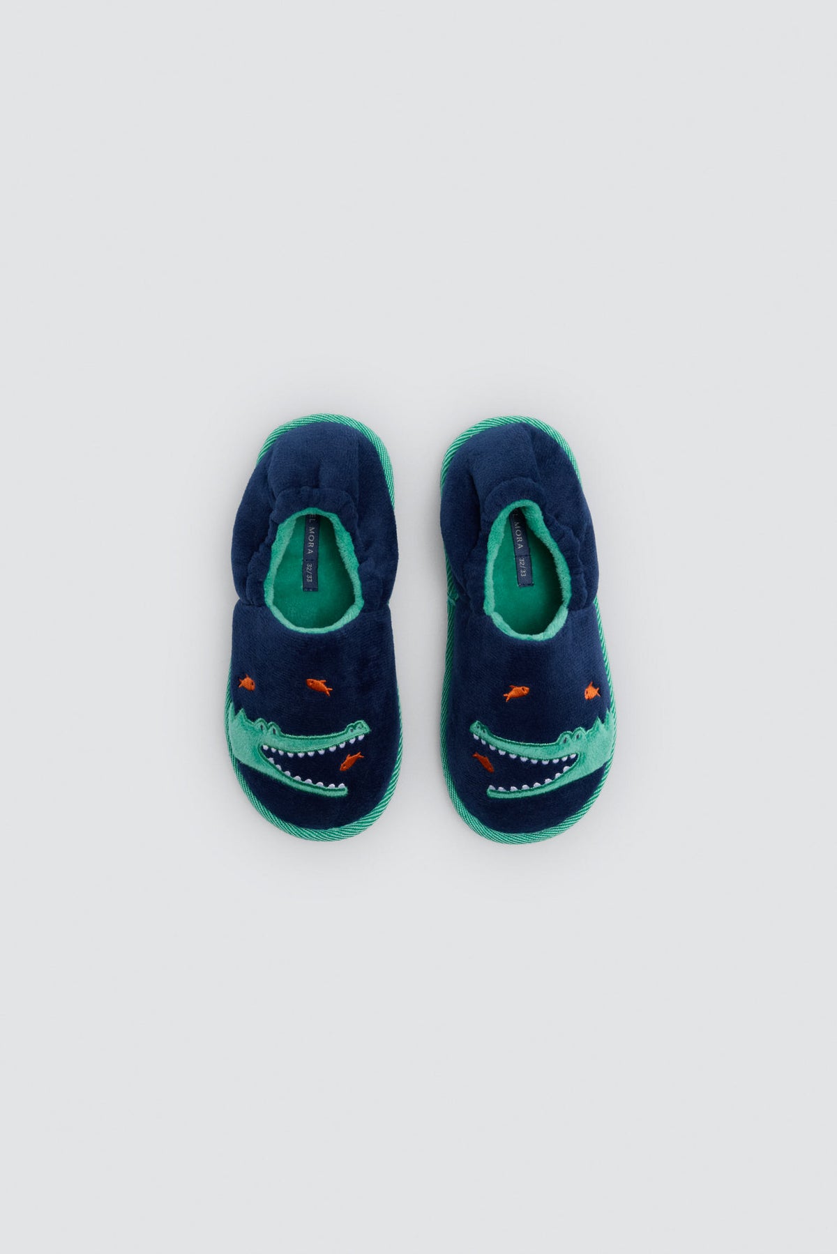 Zapatillas de casa niño cerradas dibujo cocodrilo