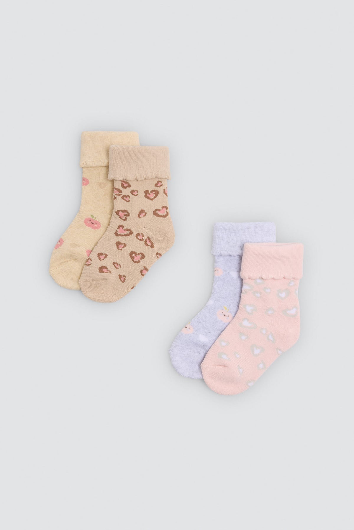 Pack 4 calzini neonato termici puño doblado estampado frutas y corazones