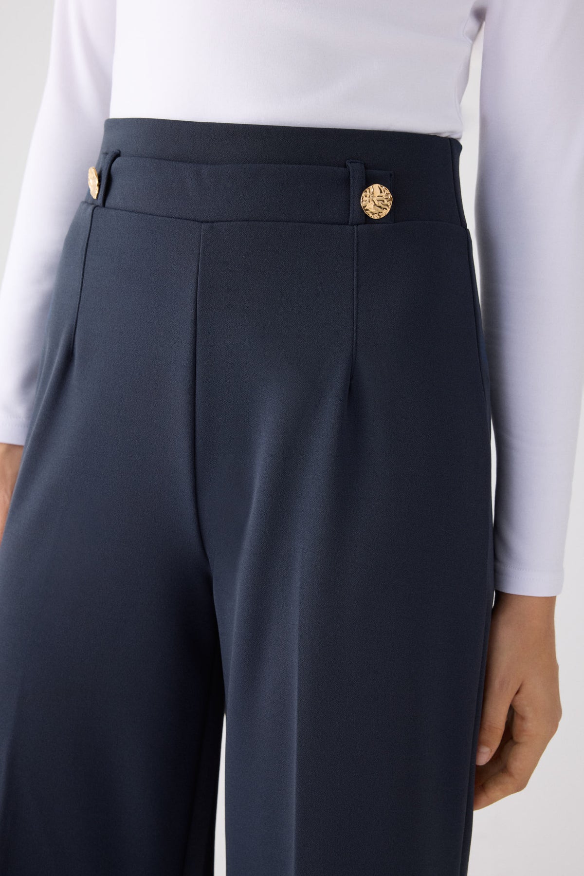70475-navy-blue-pantalon-mujer-ancho-de-tiro-alto-pescador-azul-marino-botones-dorados