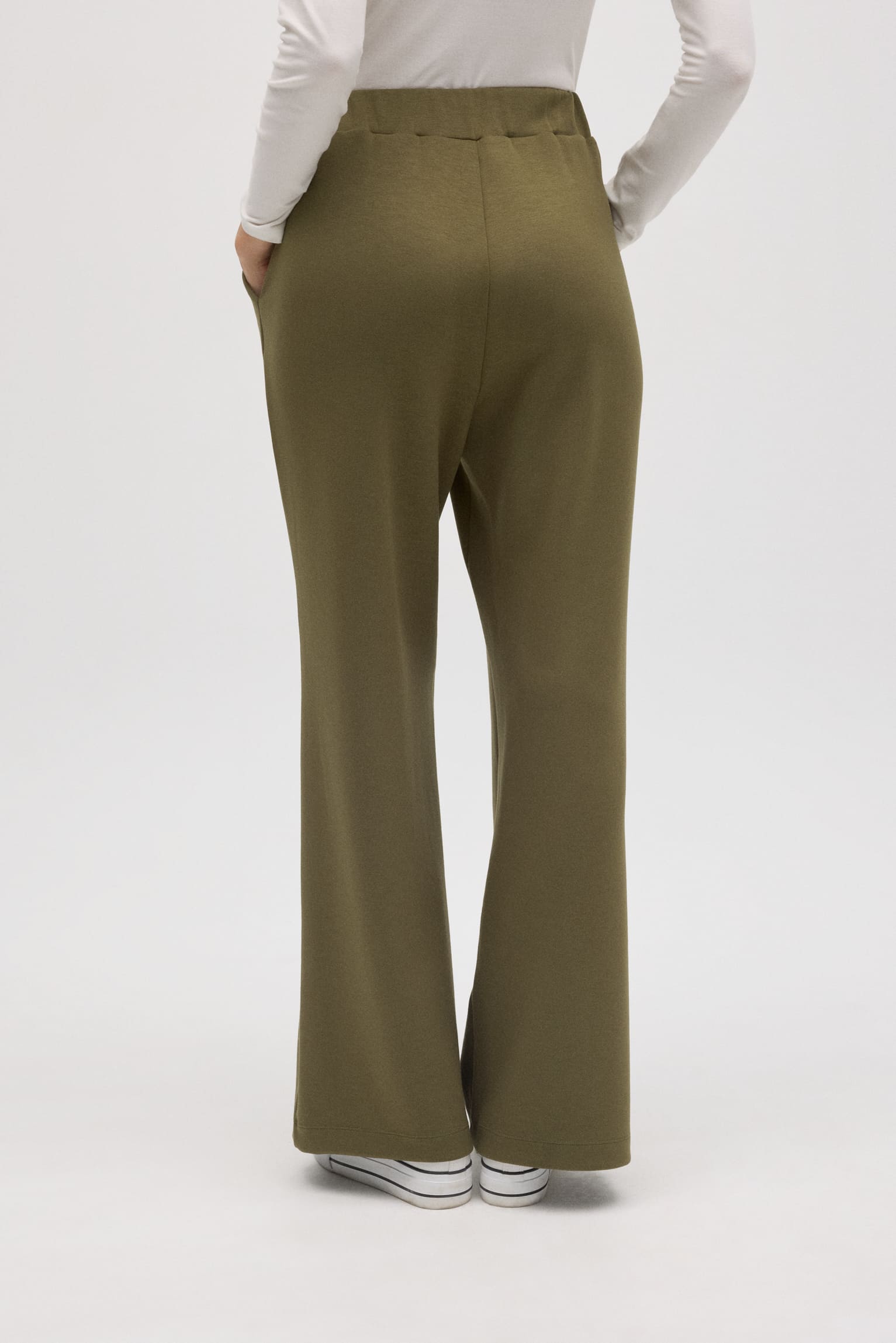 70676-2-pantalon-recto-fluido-verde