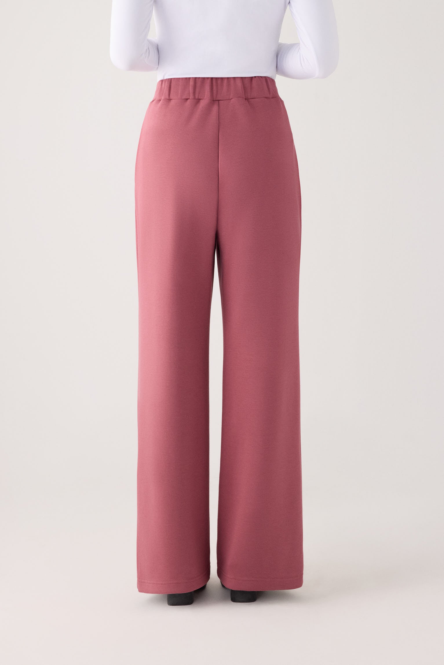 70743-nocturne-rose-pantalones-comodos-rectos-afelpados-tiro-alto-cintura-ajustable-rosa