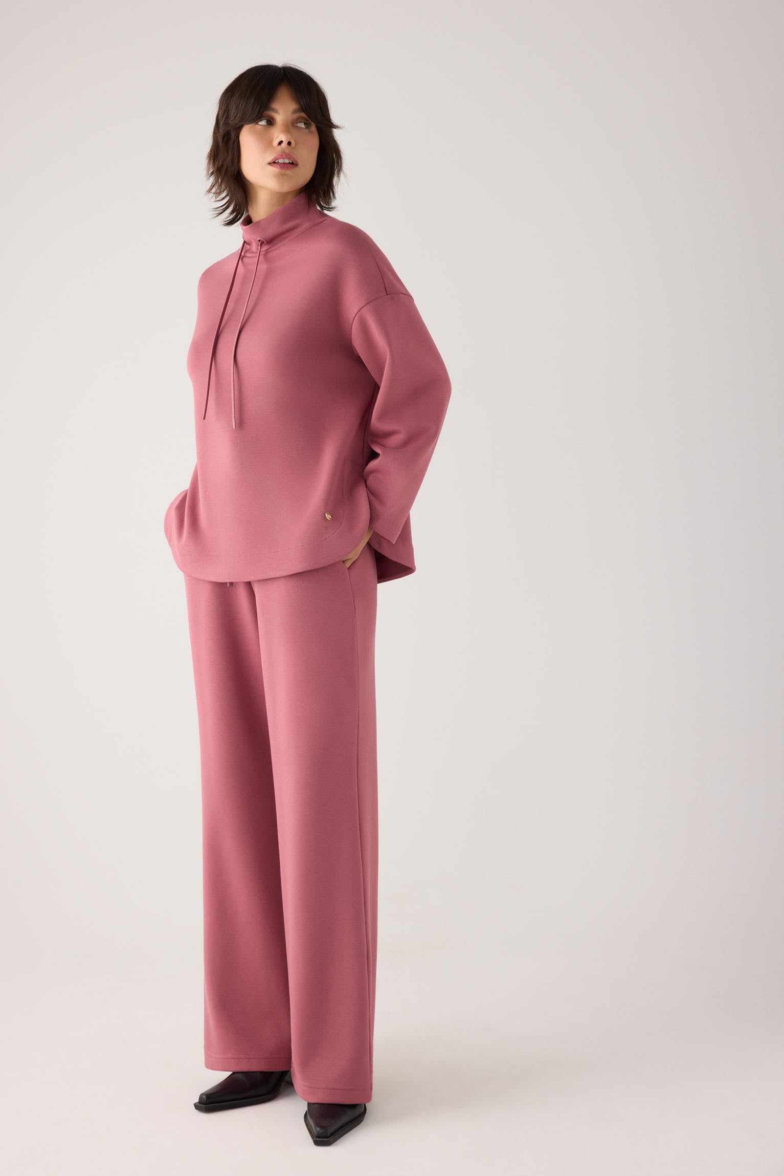 70743-nocturne-rose-pantalones-comodos-rectos-afelpados-tiro-alto-cintura-ajustable-rosa