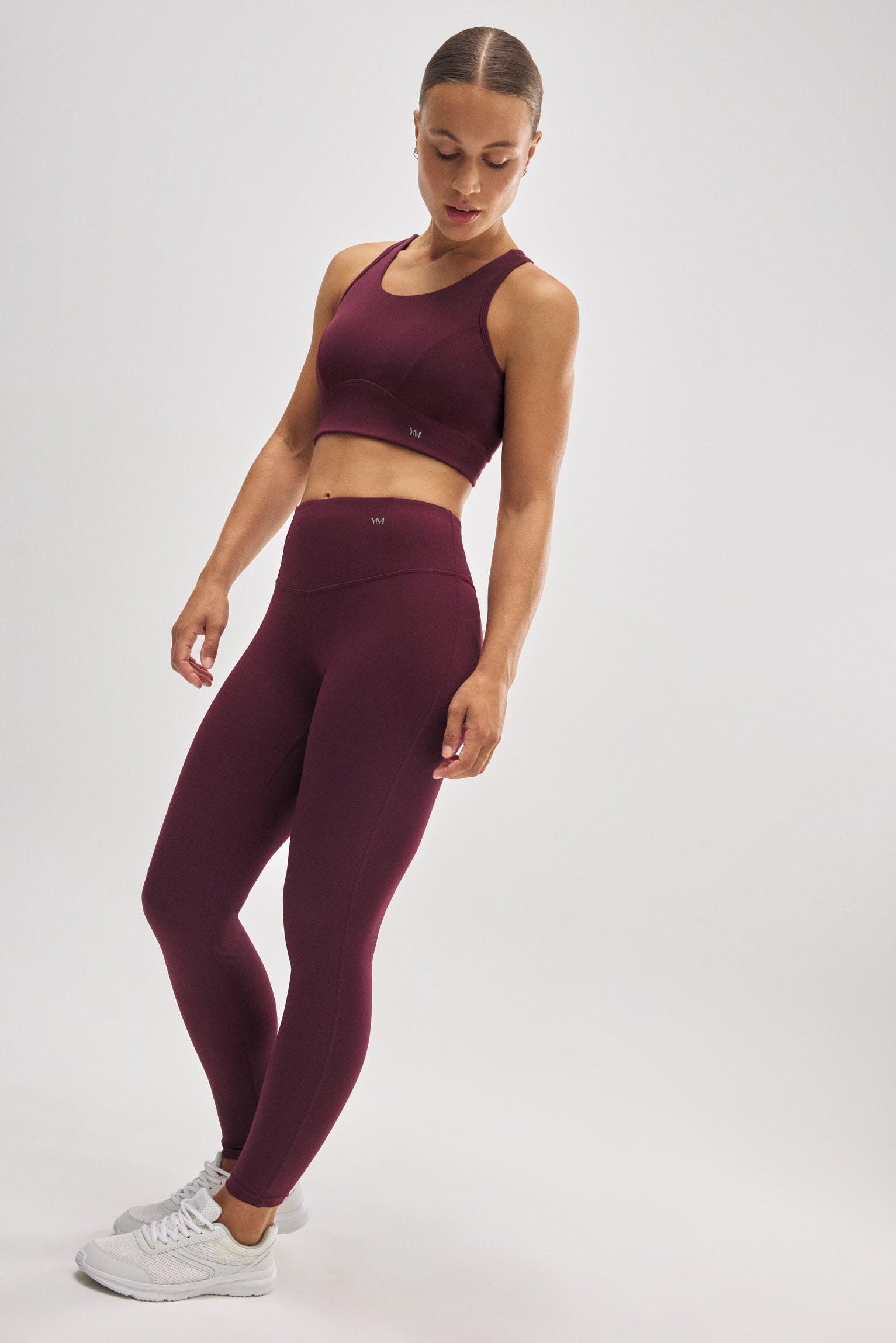 70924-4-leggings-deportivos-efecto-push-up-burdeos