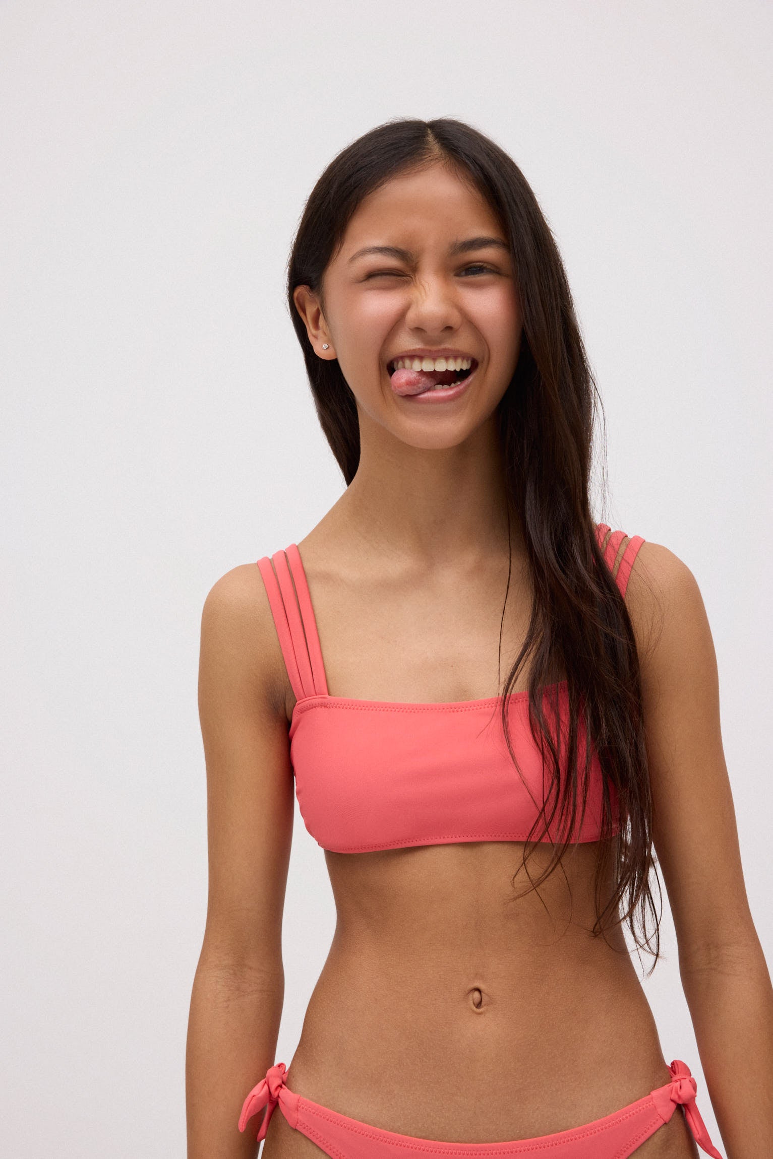 82816-1-top-bikini-mujer-ysabel-mora-_coral