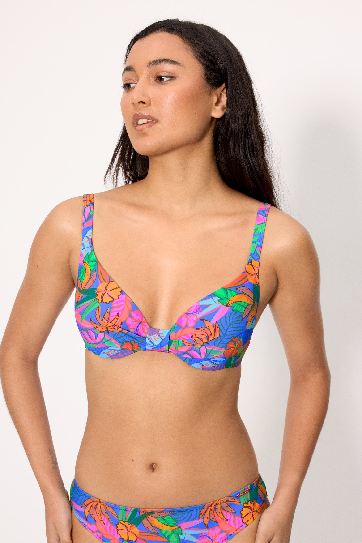 Top bikini estampado tropical copa B - Ysabel Mora