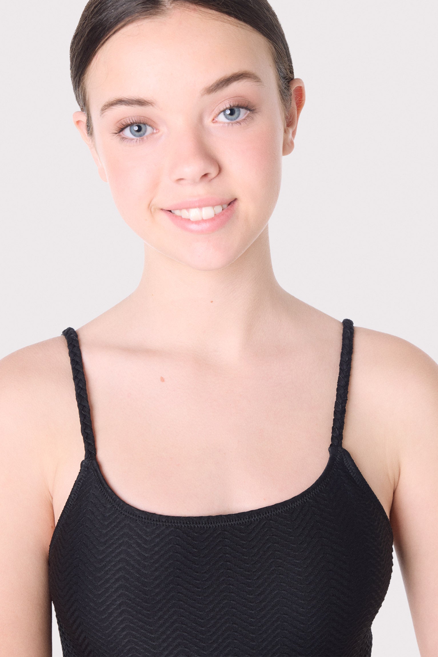 Bañador juvenil cut-out texturizado negro - Ysabel Mora