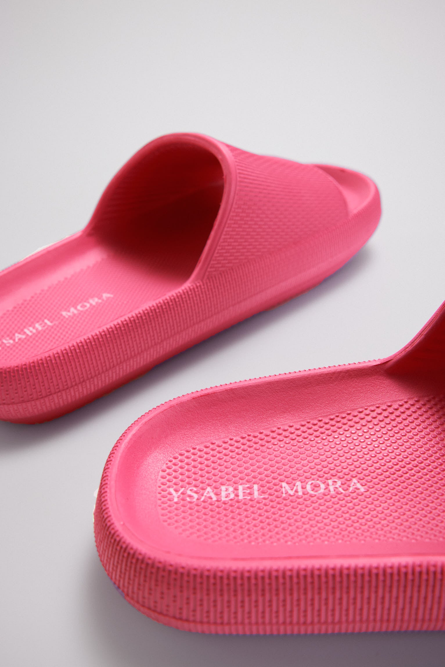 Infradito da spiaggia antiscivolo fucsia leggere extra comfort