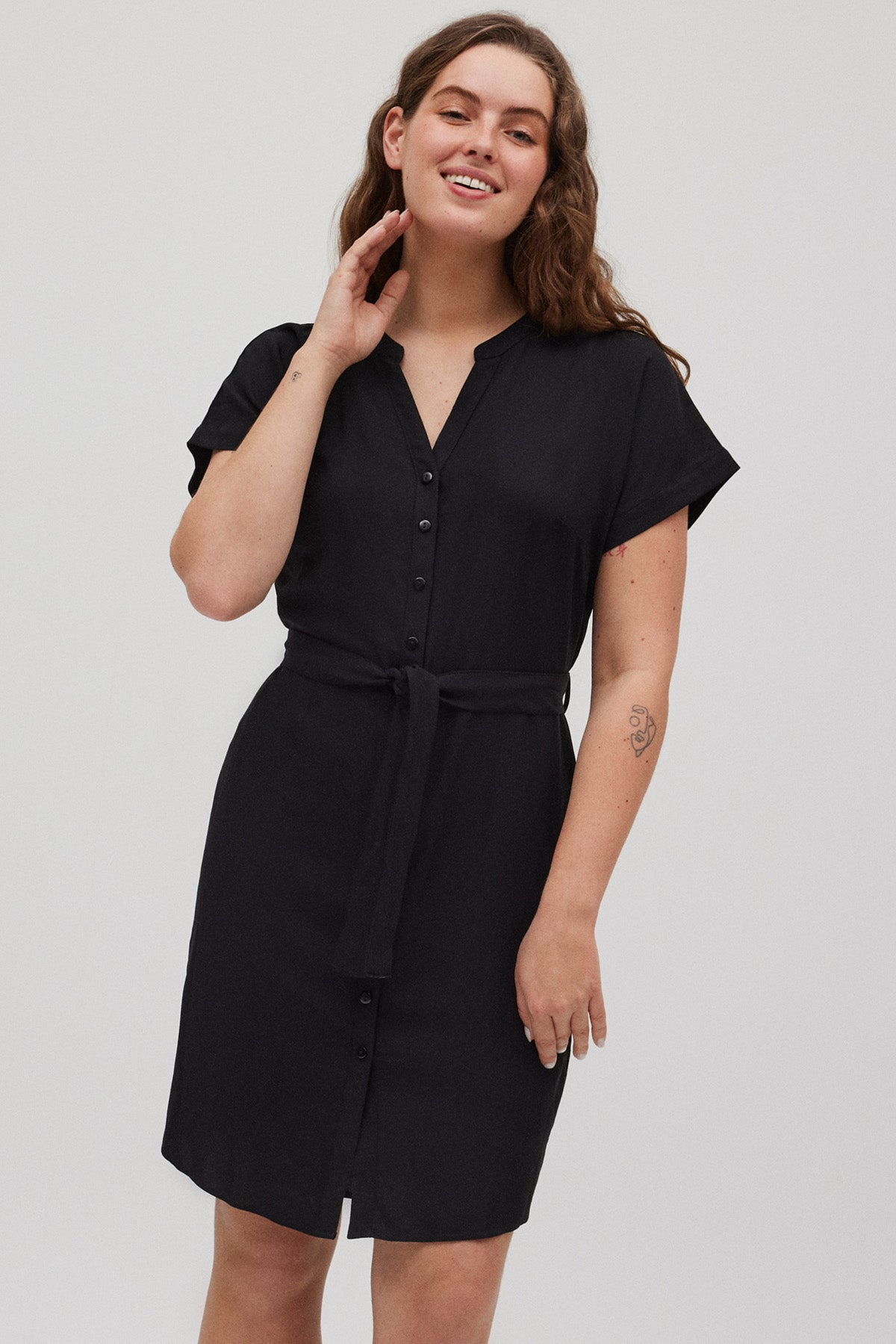 Abito midi a camicia nera
