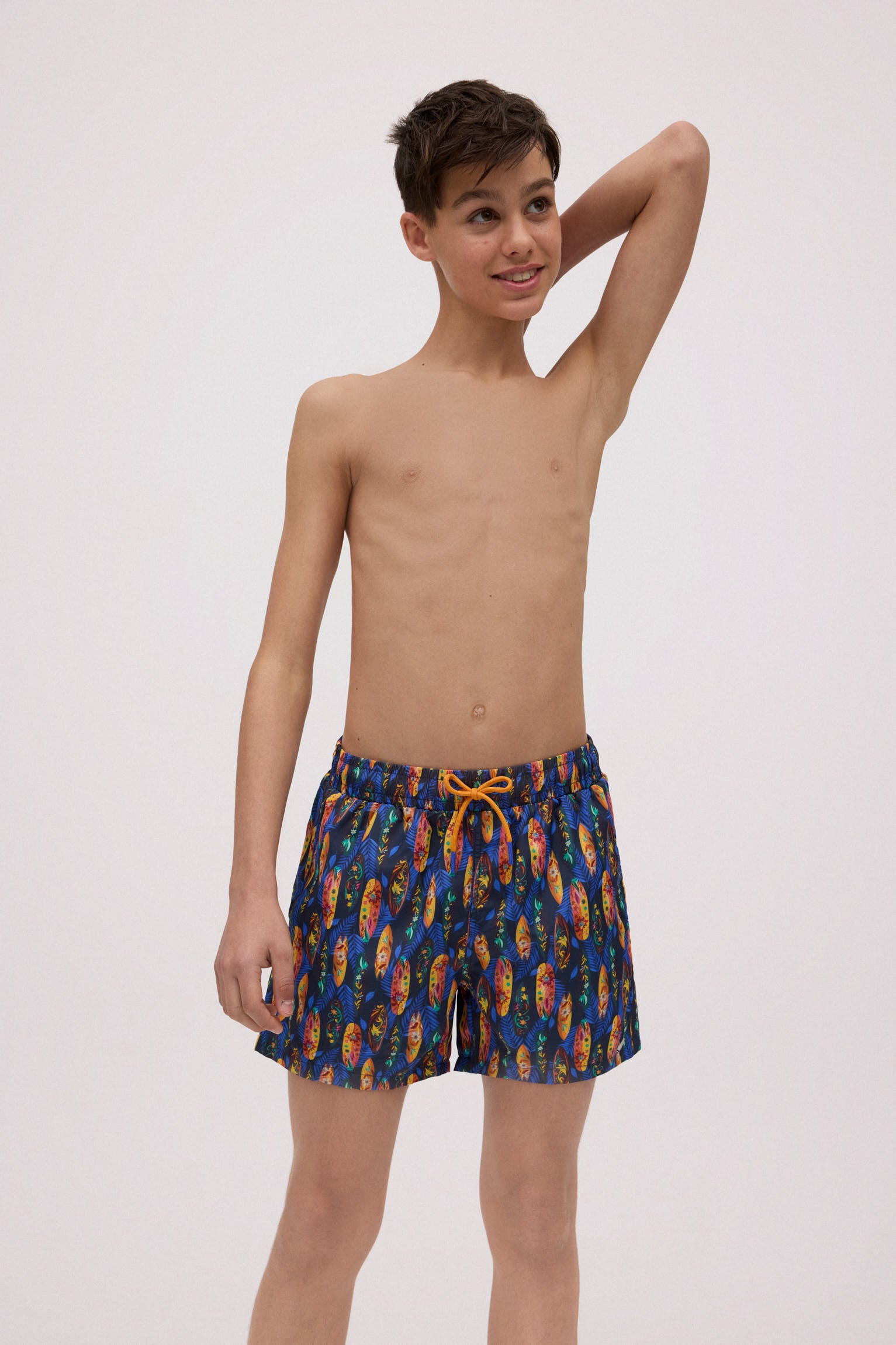 90278-1-banador-hombre-estampado-tropical-chico-ysabel-mora-multicolor