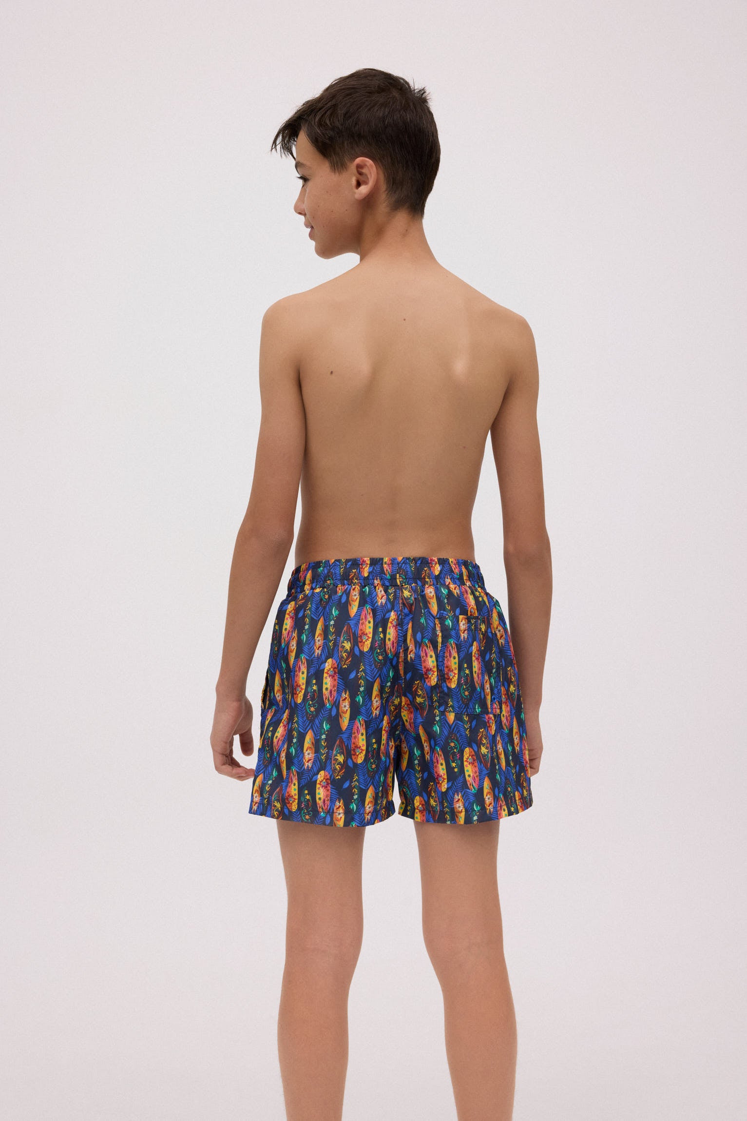 90278-2-banador-hombre-estampado-tropical-chico-ysabel-mora-multicolor