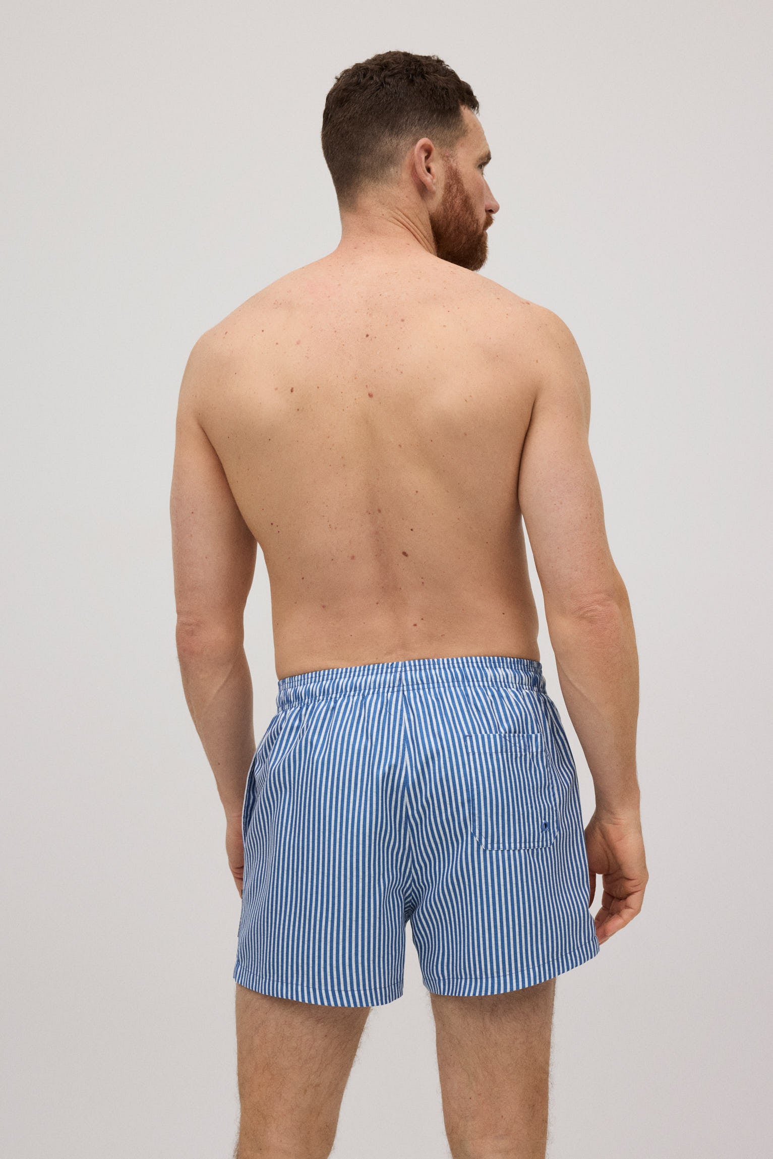 90321-banador-hombre-corto-rayas-azules-018