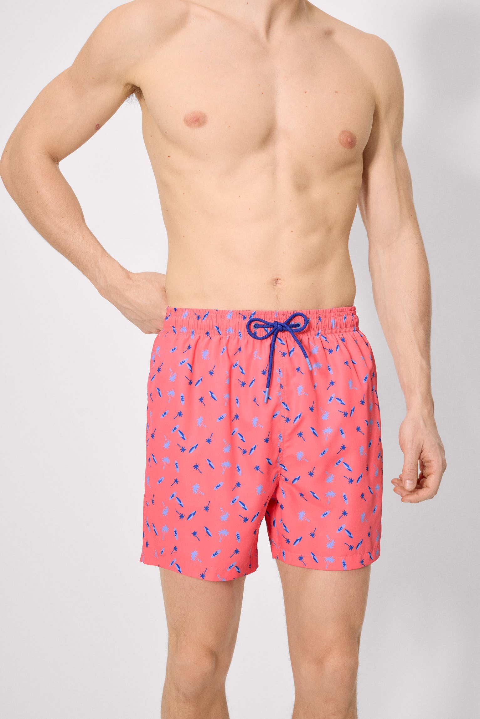 Costume da bagno intero con stampa di palme e tavole da surf