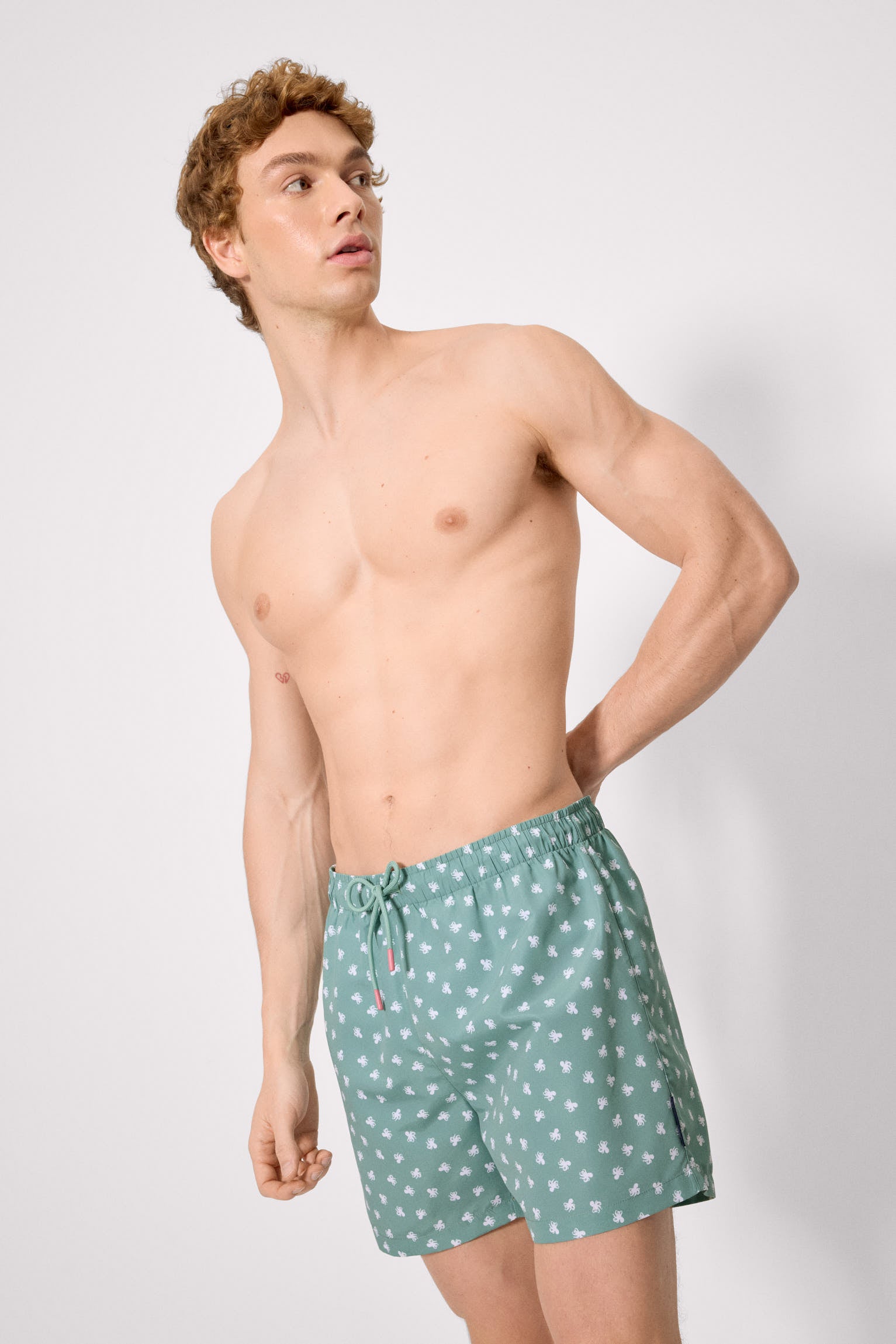 Bañador medio estampado pulpos verde - Ysabel Mora