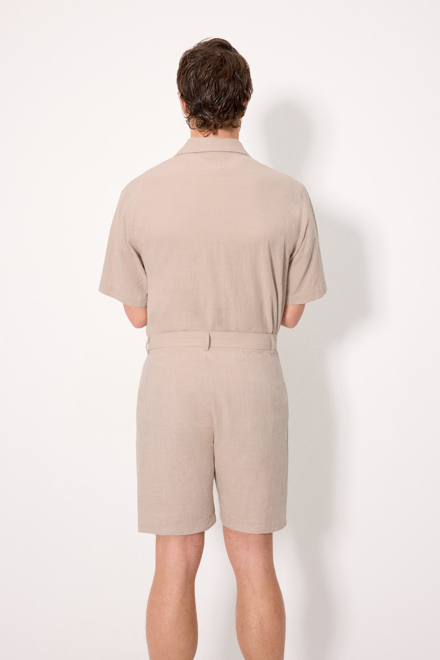 Pantalón corto efecto lino topo - Ysabel Mora