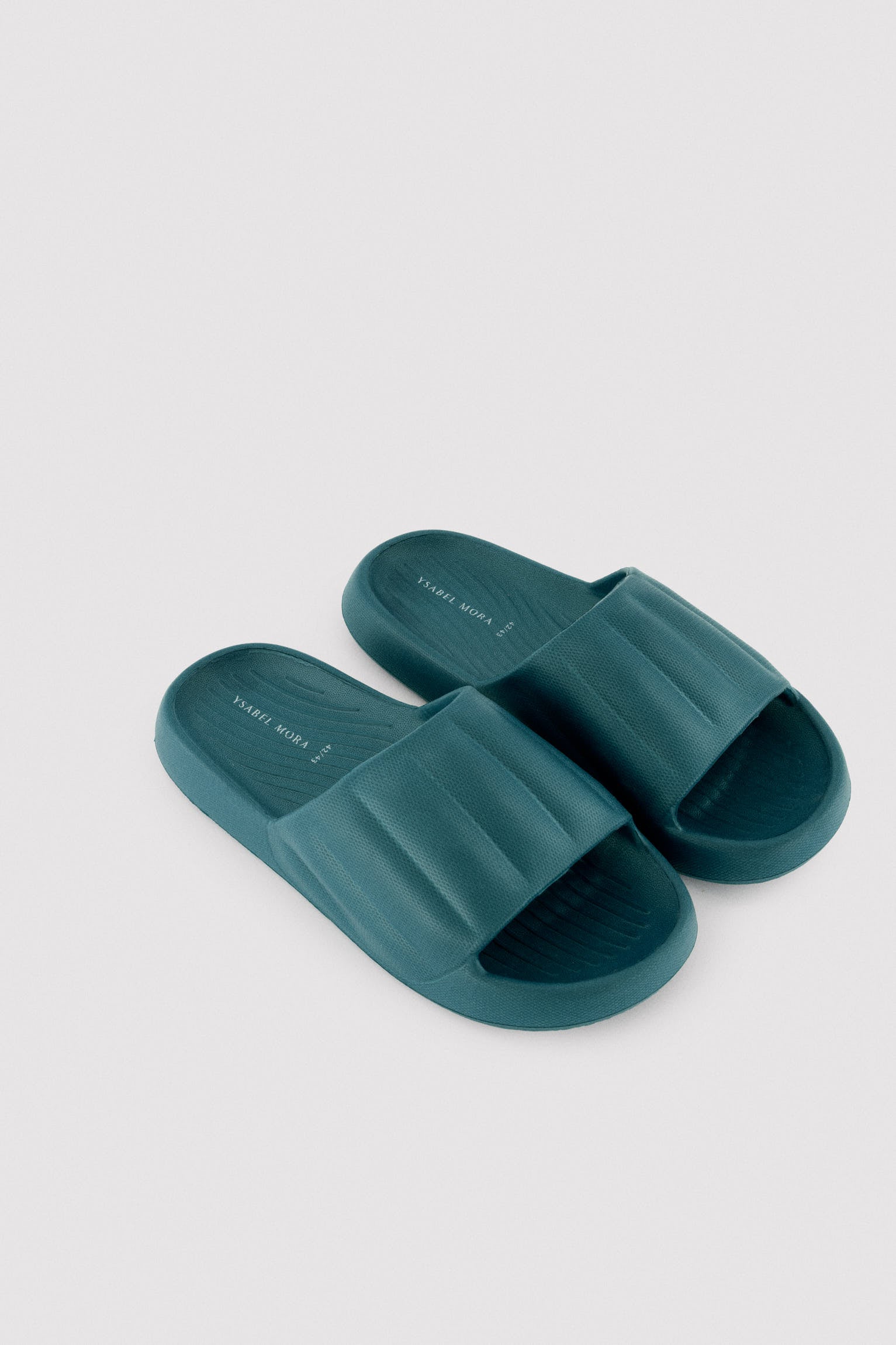 Chanclas hombre ligeras verde - Ysabel Mora