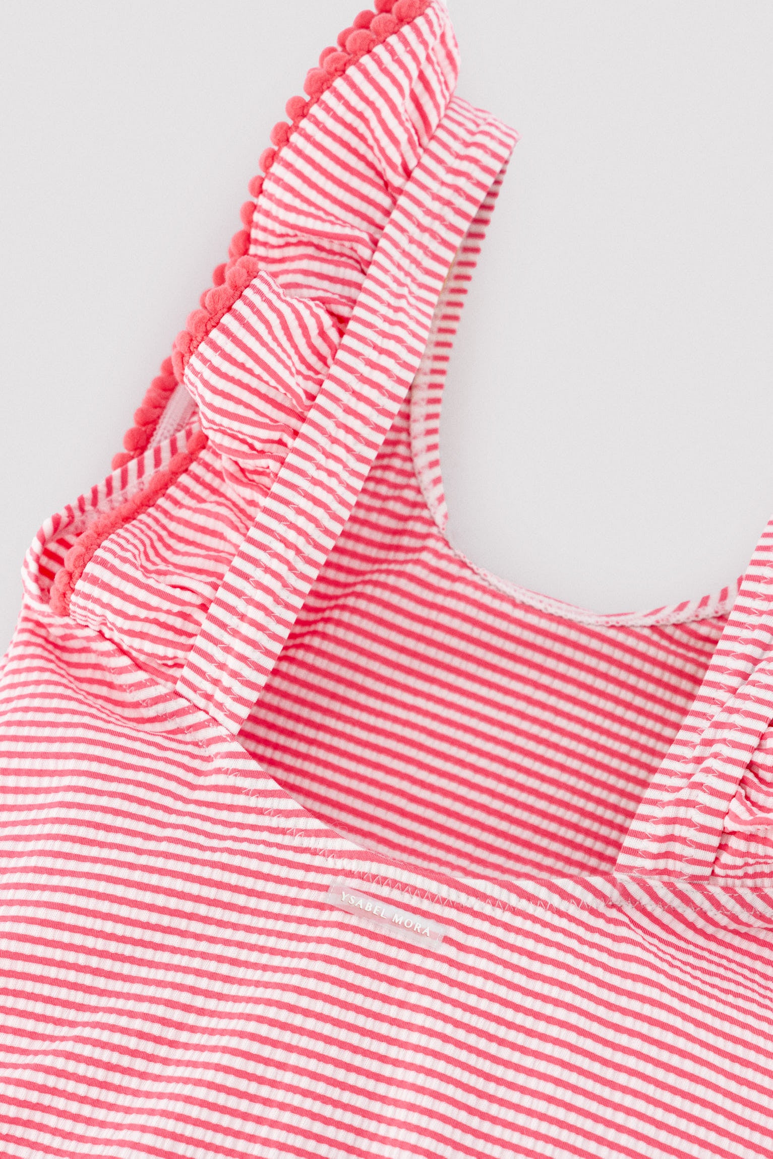 Costume da bagno da bambina con stampa a righe arricciate