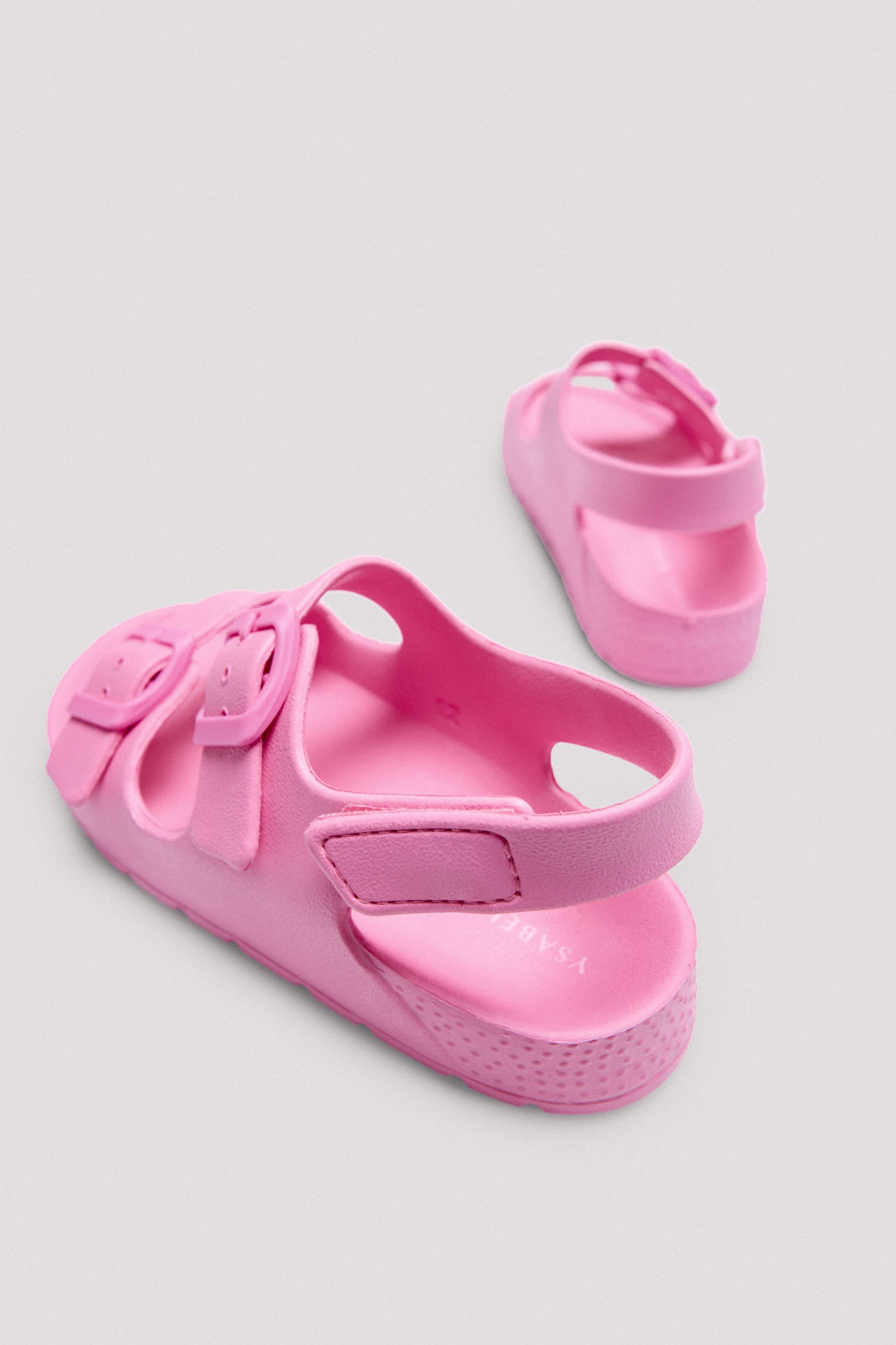95543-3-chanclas-nina-hebilla-chica-ysabel-mora-rosa