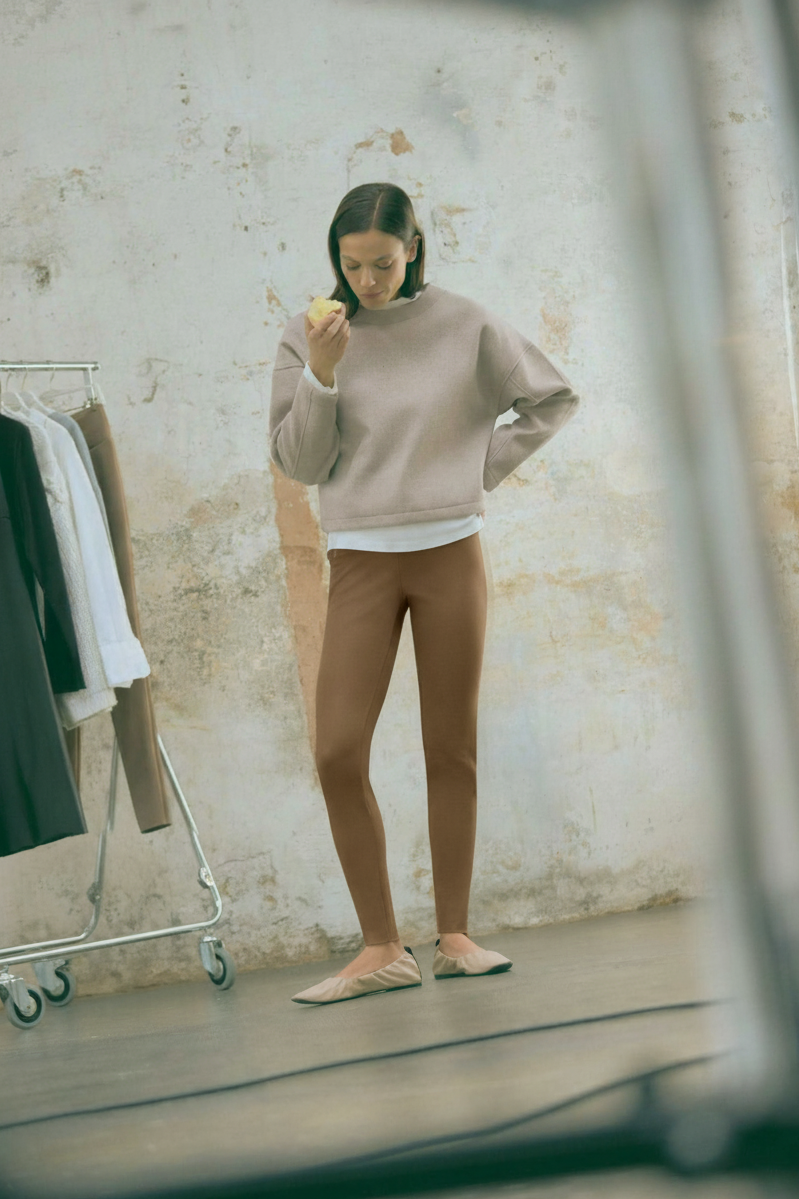 Leggings effetto metallizzato marrone