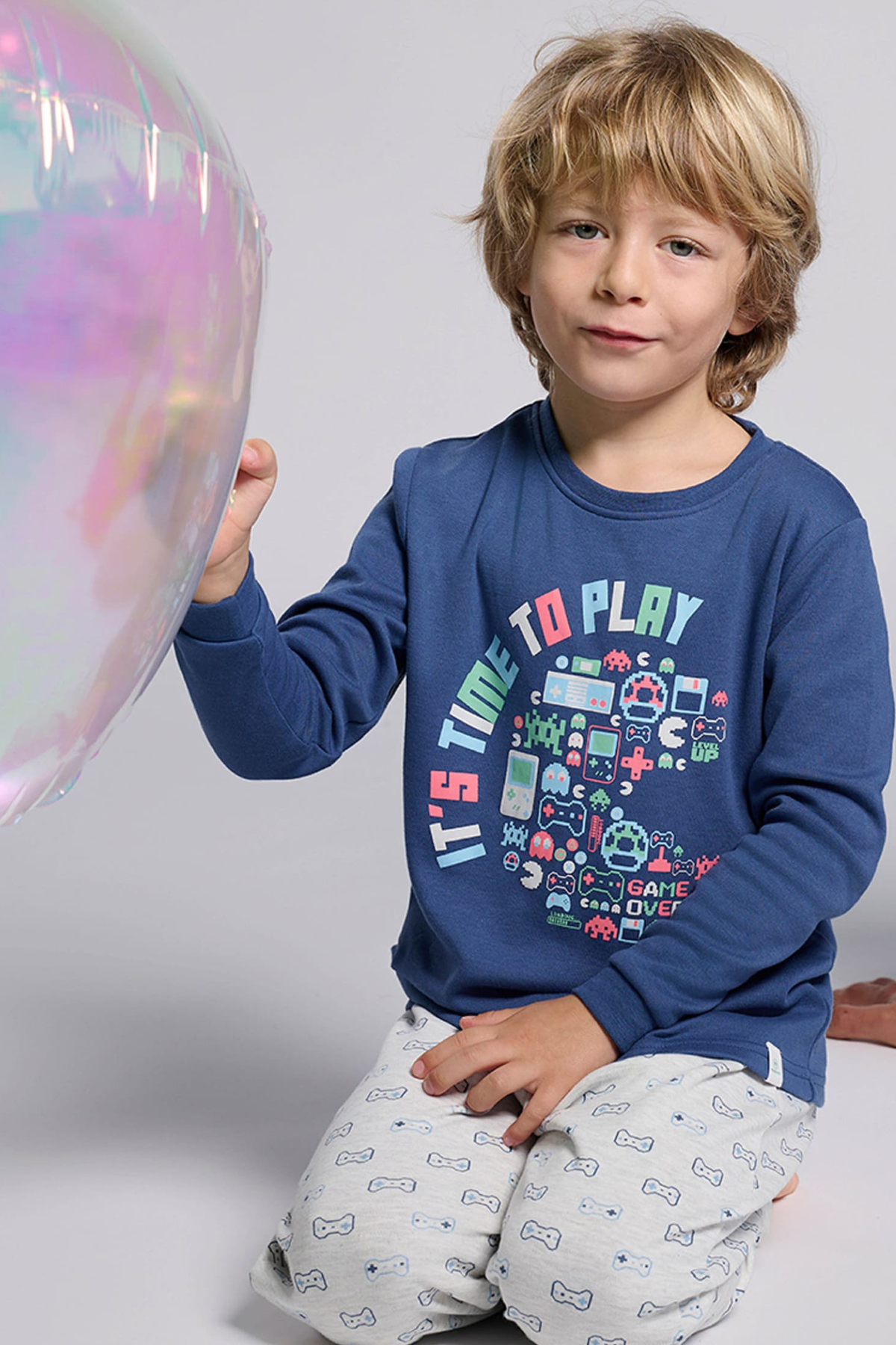 Pigiama lungo bambino afelpado stampa It's time to play