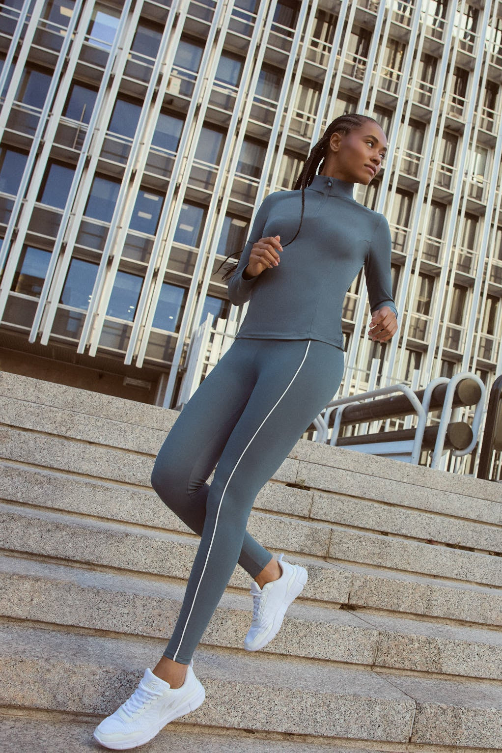 Leggings sportivos largos efecto push-up azul