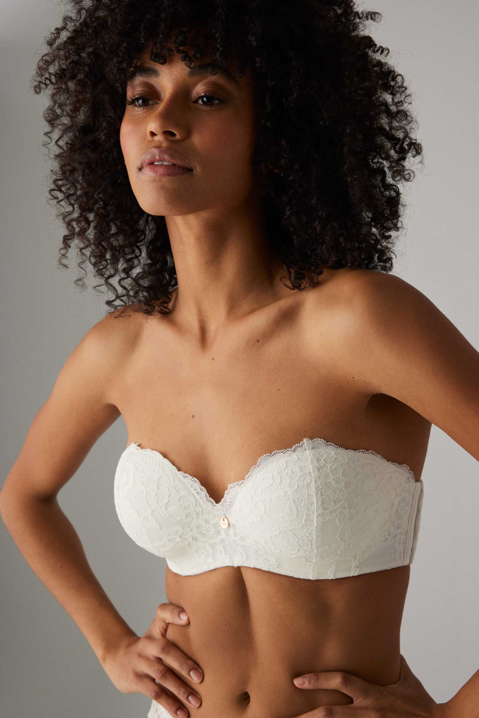 Reggiseno da sposa senza spalline multiposizione con pizzo avorio