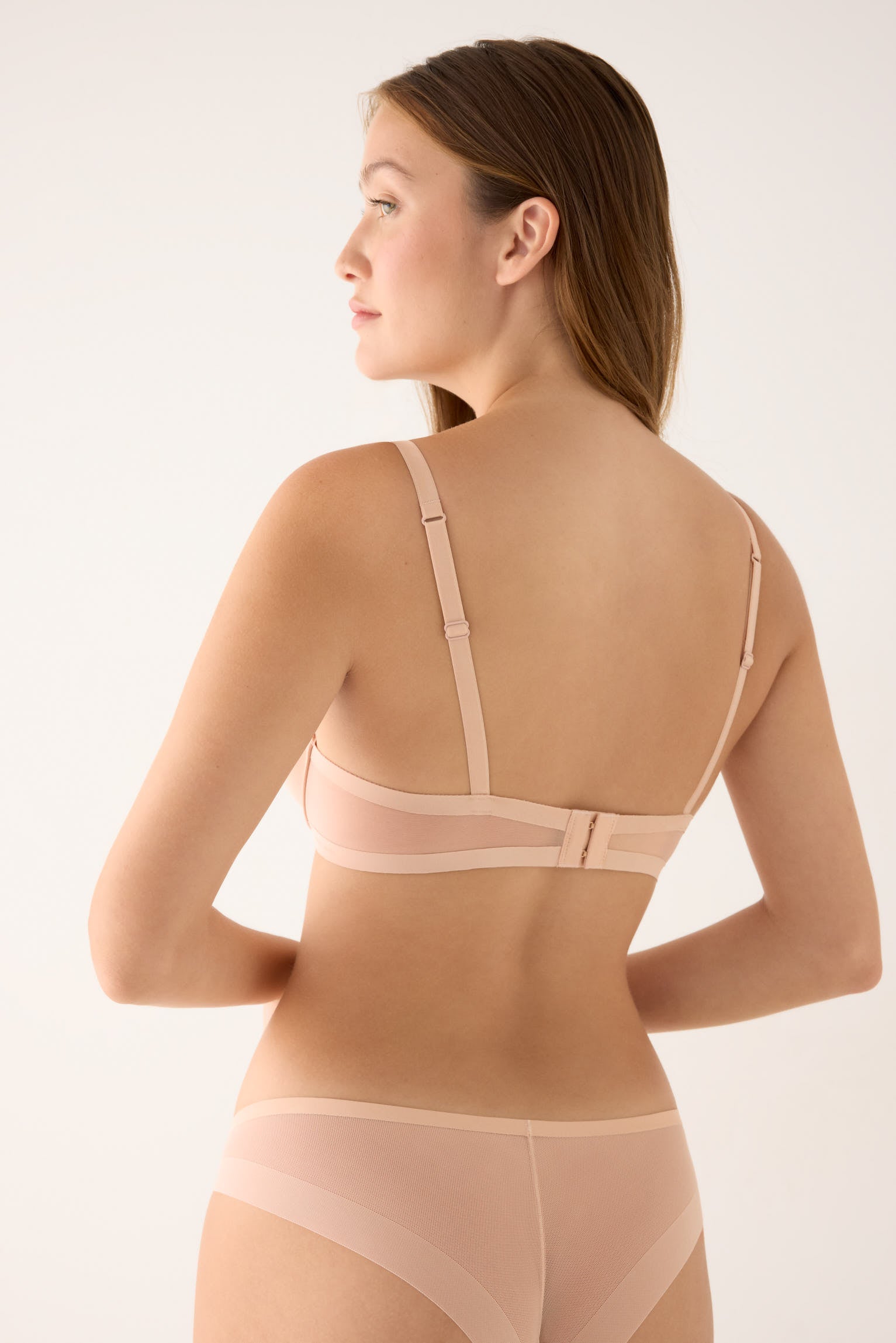 10182-02-nomarks-sujetador-push-up-luna-nude-ysabel-mora