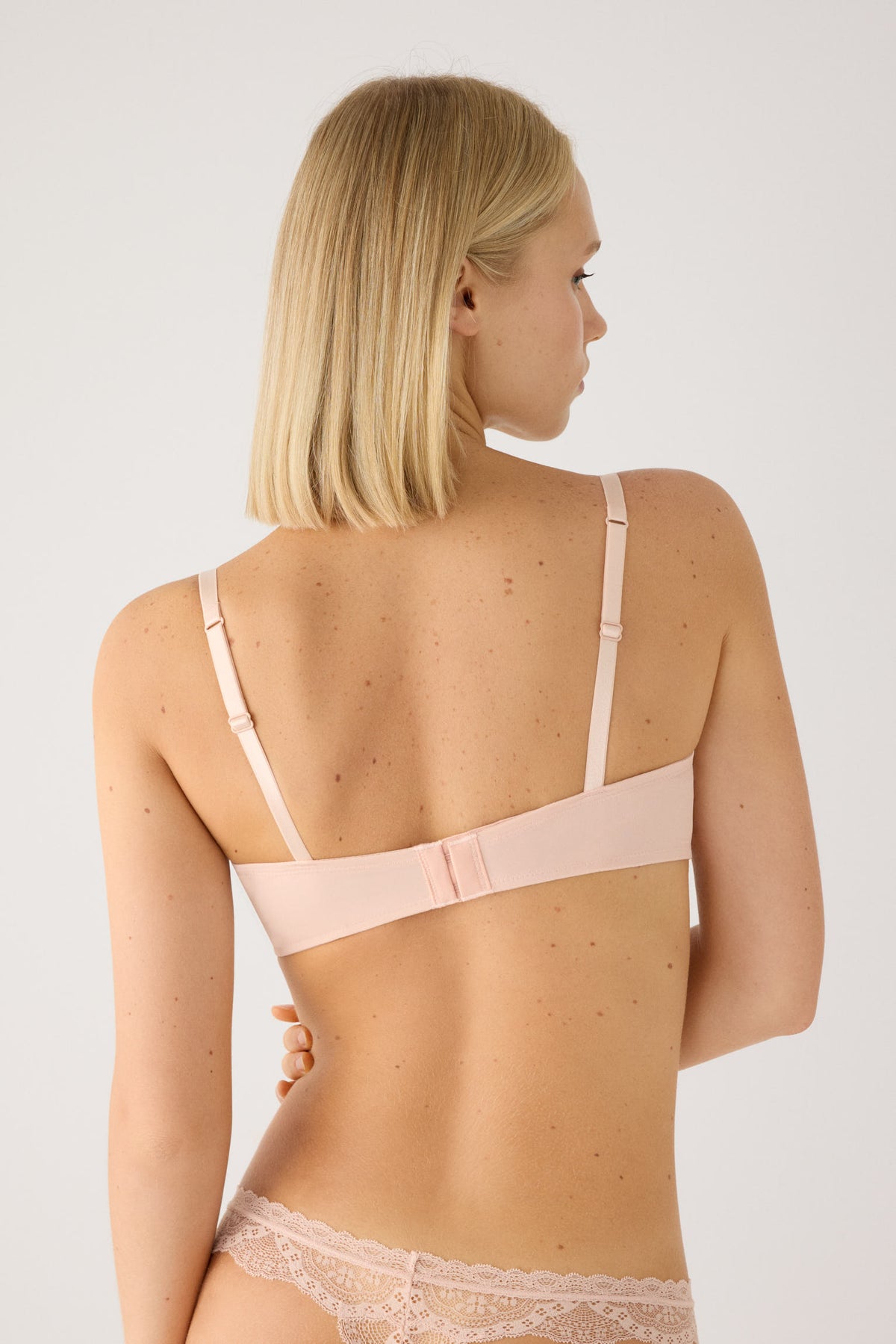 Reggiseno balconette nude | Paula Echevarría Limited Edition