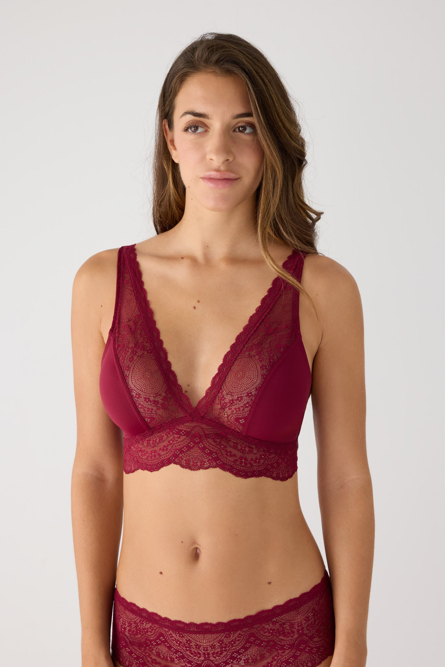 Reggiseno bralette pizzo bordeaux | Paula Echevarría Limited Edition
