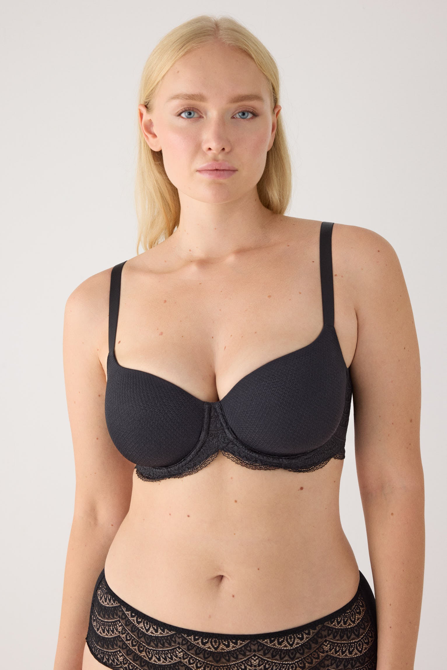 Reggiseno capacidad con ferretto imbottito nero