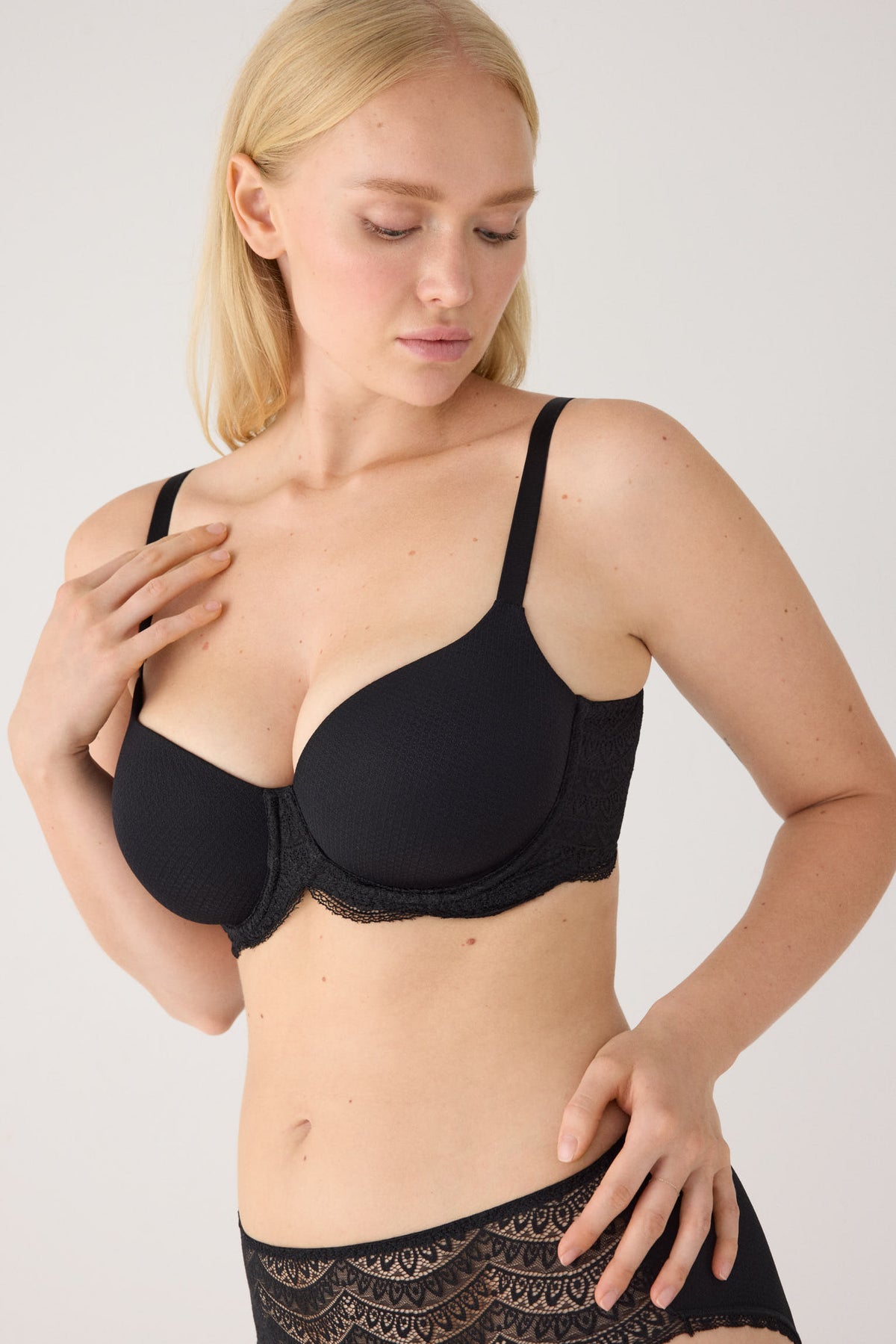 Reggiseno capacidad con ferretto imbottito nero