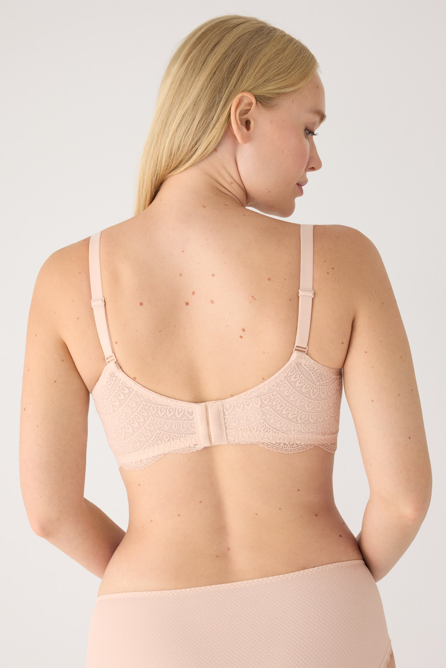 Reggiseno capacidad con ferretto imbottito nude