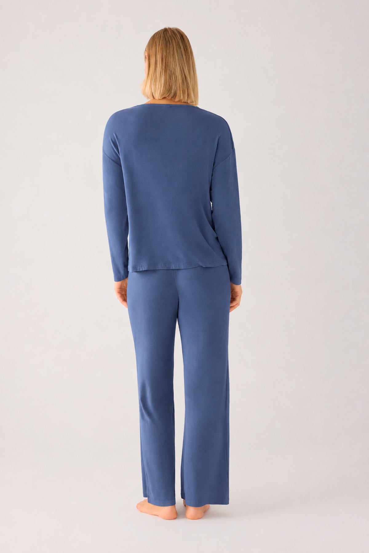 Pijama largo de donna ligero y suave con pantalón ancho marengo