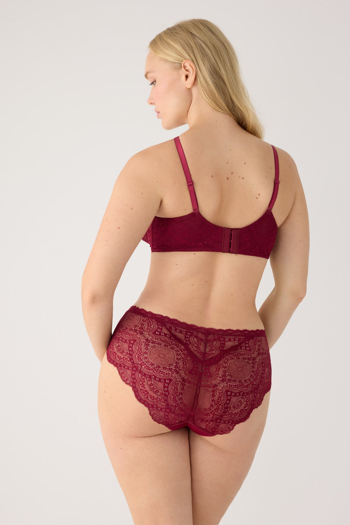 Slip midi pizzo bordeaux | Paula Echevarria Limited Edition
